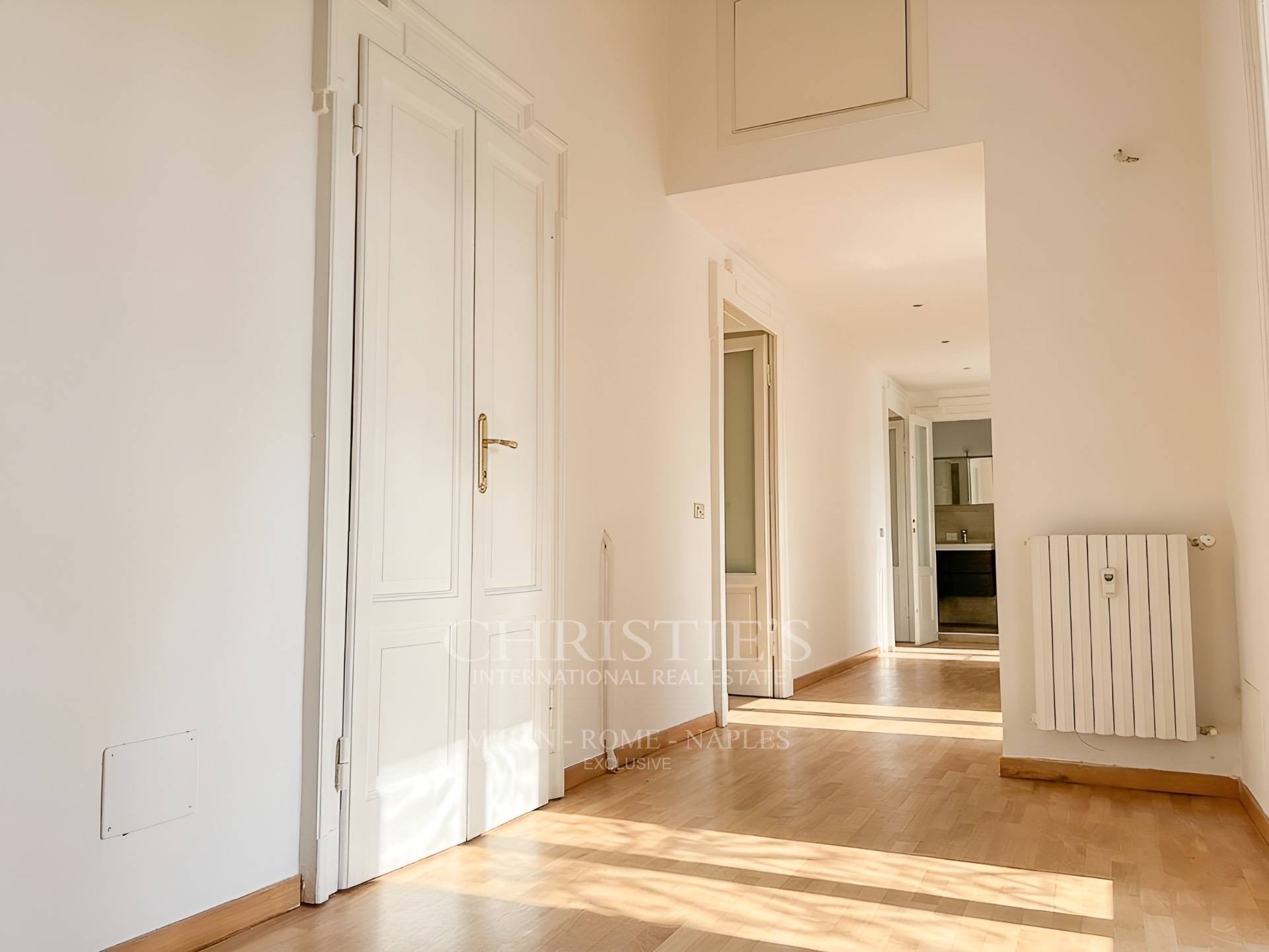 picture of Charming Apartment In The Indipendenza Area