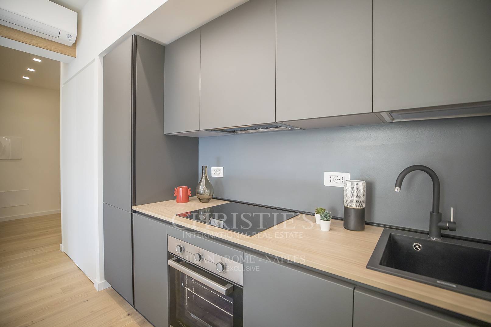 picture of Renovated Apartment In Trieste Area - Rome