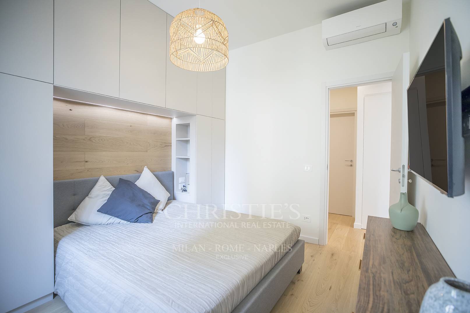picture of Renovated Apartment In Trieste Area - Rome