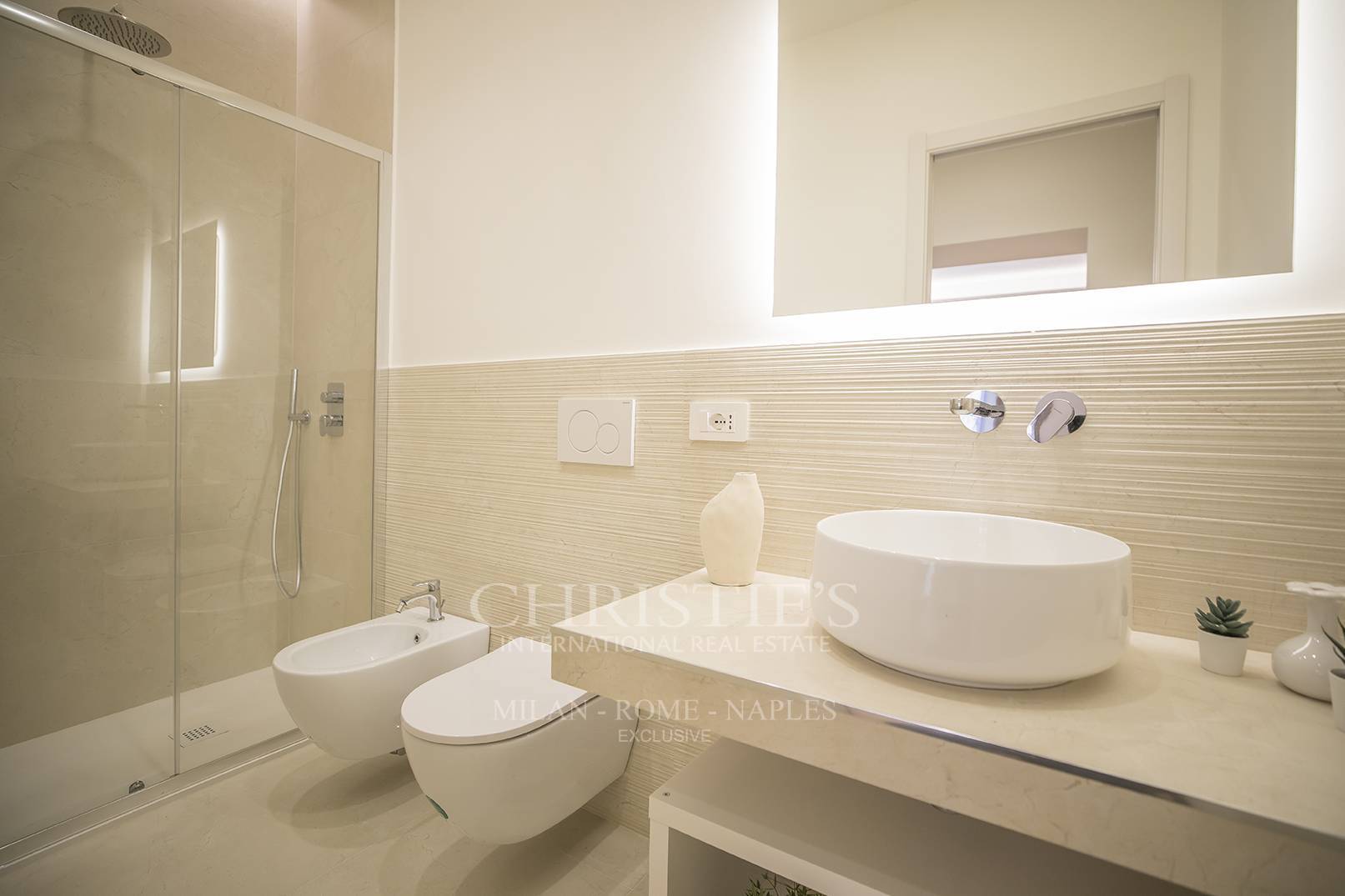 picture of Renovated Apartment In Trieste Area - Rome