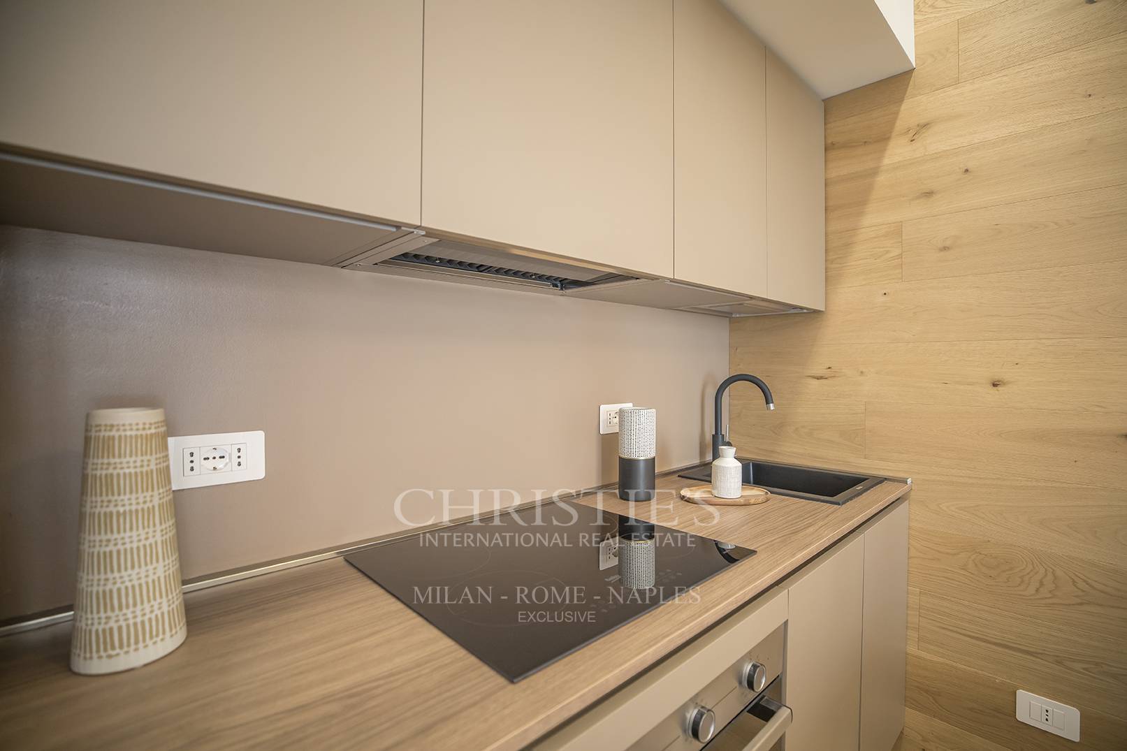 picture of Renovated Apartment In Trieste Area - Rome