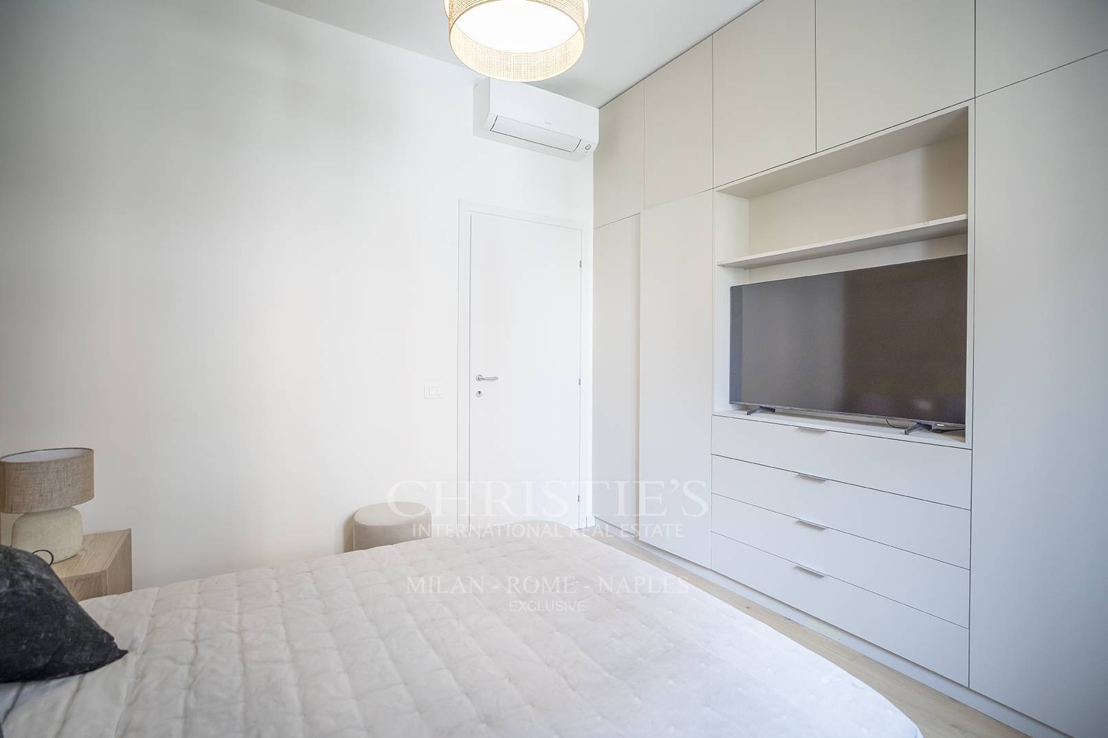 picture of Renovated Apartment In Trieste Area - Rome