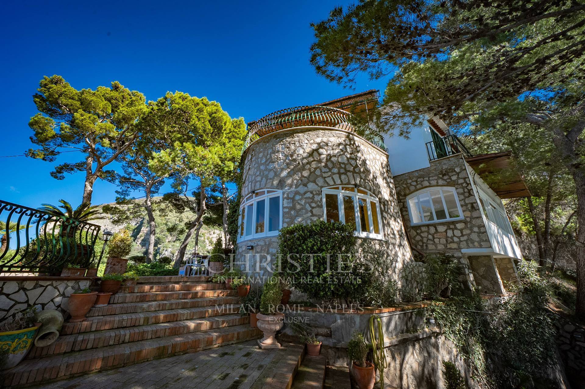 picture of Villa Overlooking The Sea With Swimming Pool