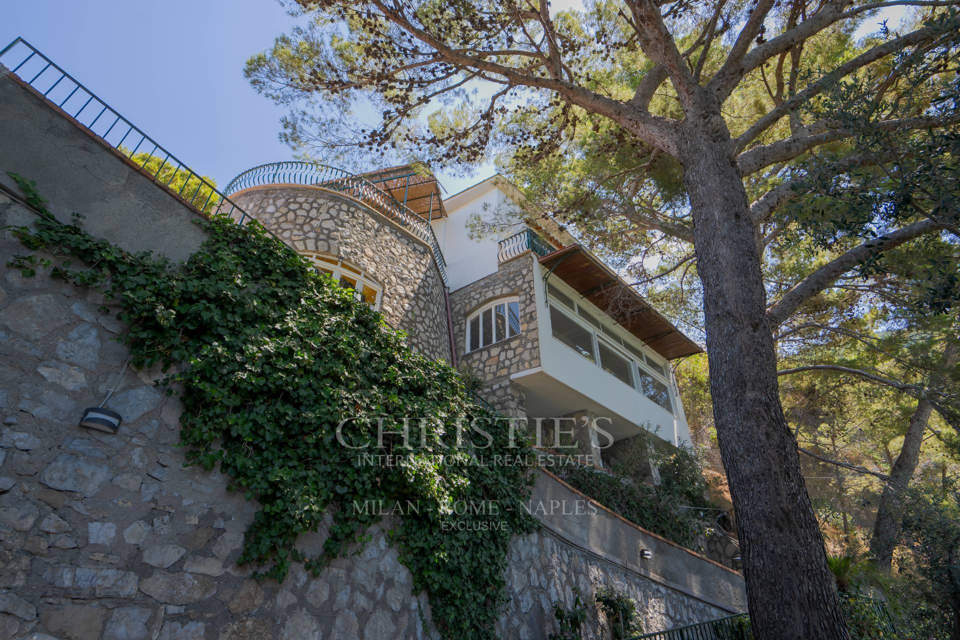picture of Villa Overlooking The Sea With Swimming Pool