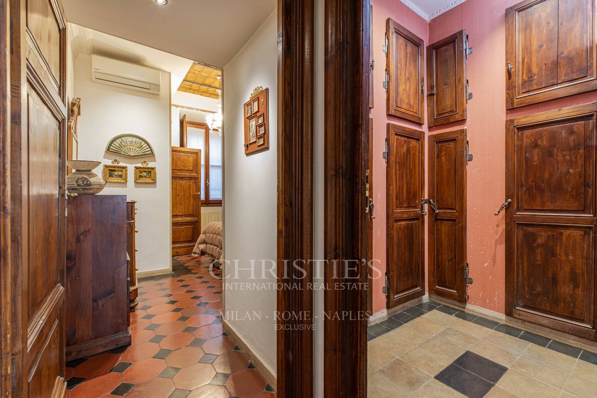 picture of Elegant Apartment Just Steps From The Colosseum