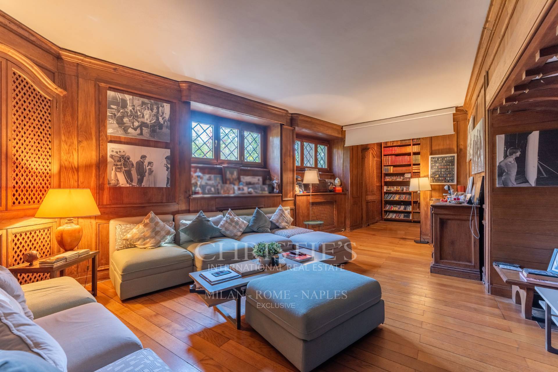 picture of Infinity Over Rome: Exclusive Property With 360° View