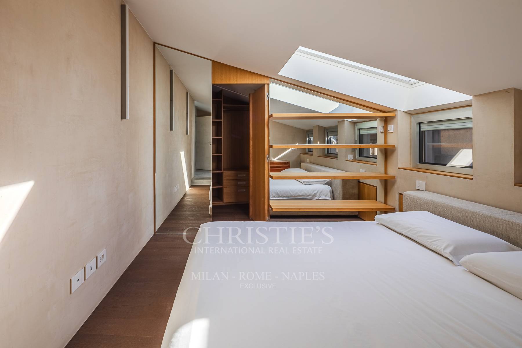 picture of Duplex Apartment With Panoramic Terrace In The Heart Of Brera