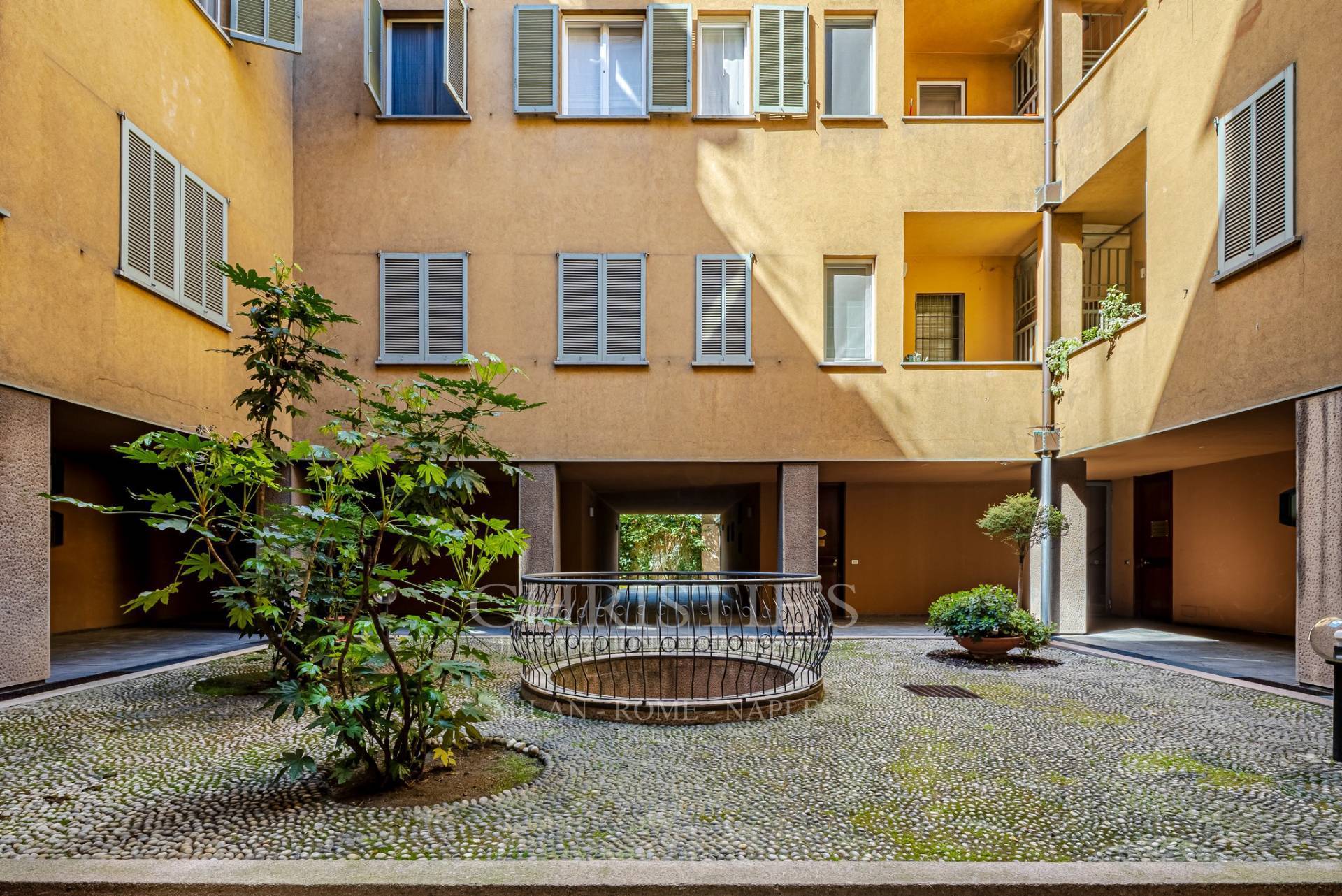 picture of Elegant Apartment With Dual Exposure Surrounded By Greenery – Citylife Area