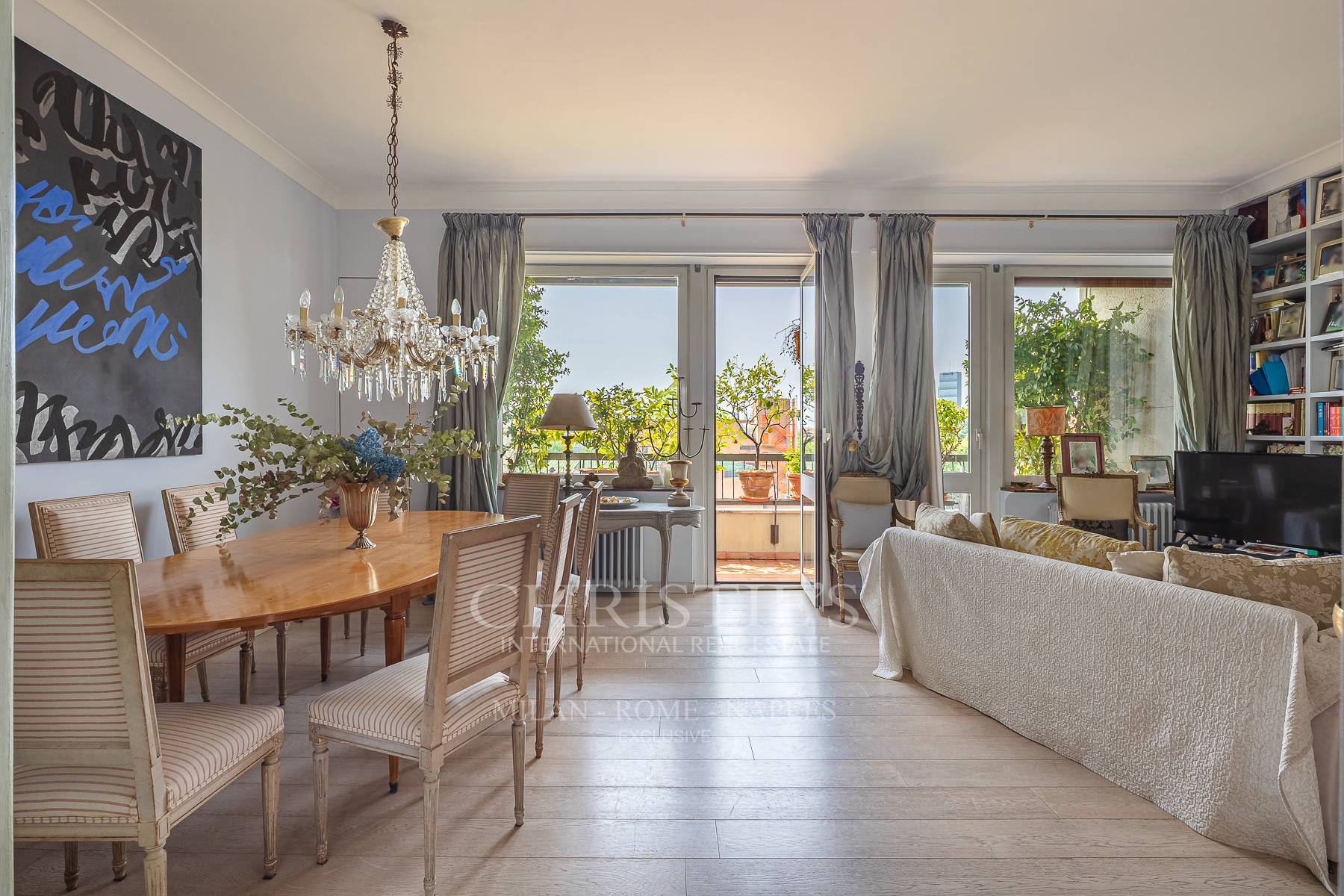 picture of Bright And Elegant Apartment In The Heart Of Brera