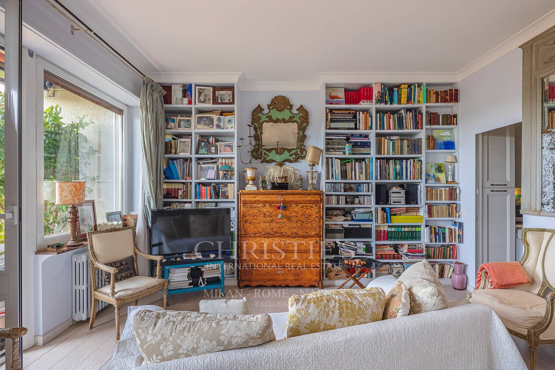 picture of Bright And Elegant Apartment In The Heart Of Brera