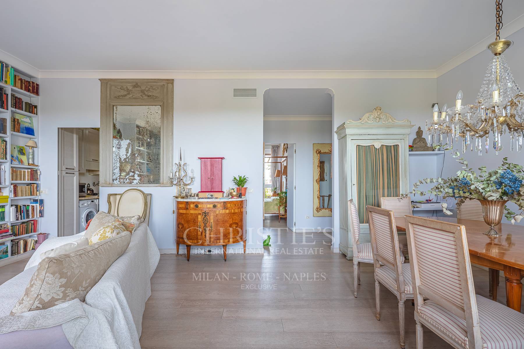 picture of Bright And Elegant Apartment In The Heart Of Brera