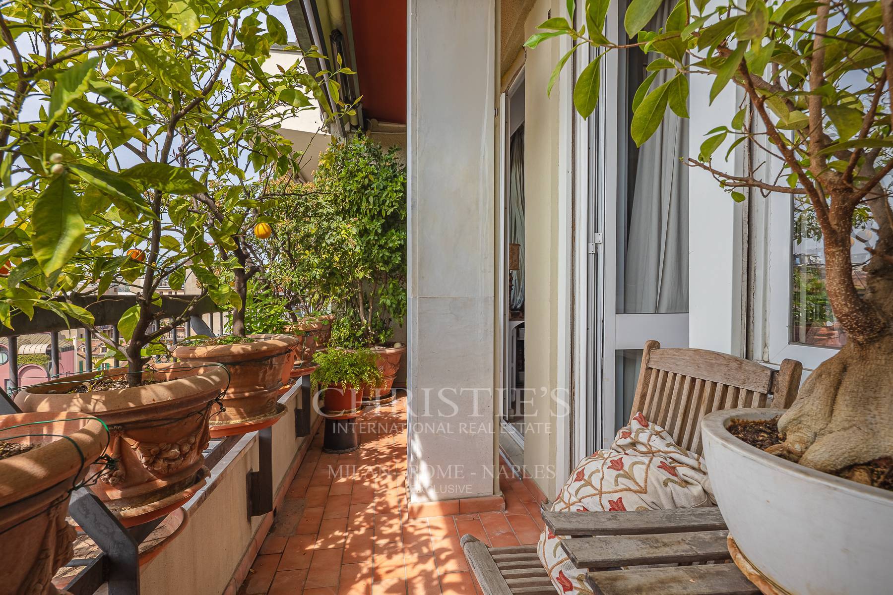 picture of Bright And Elegant Apartment In The Heart Of Brera