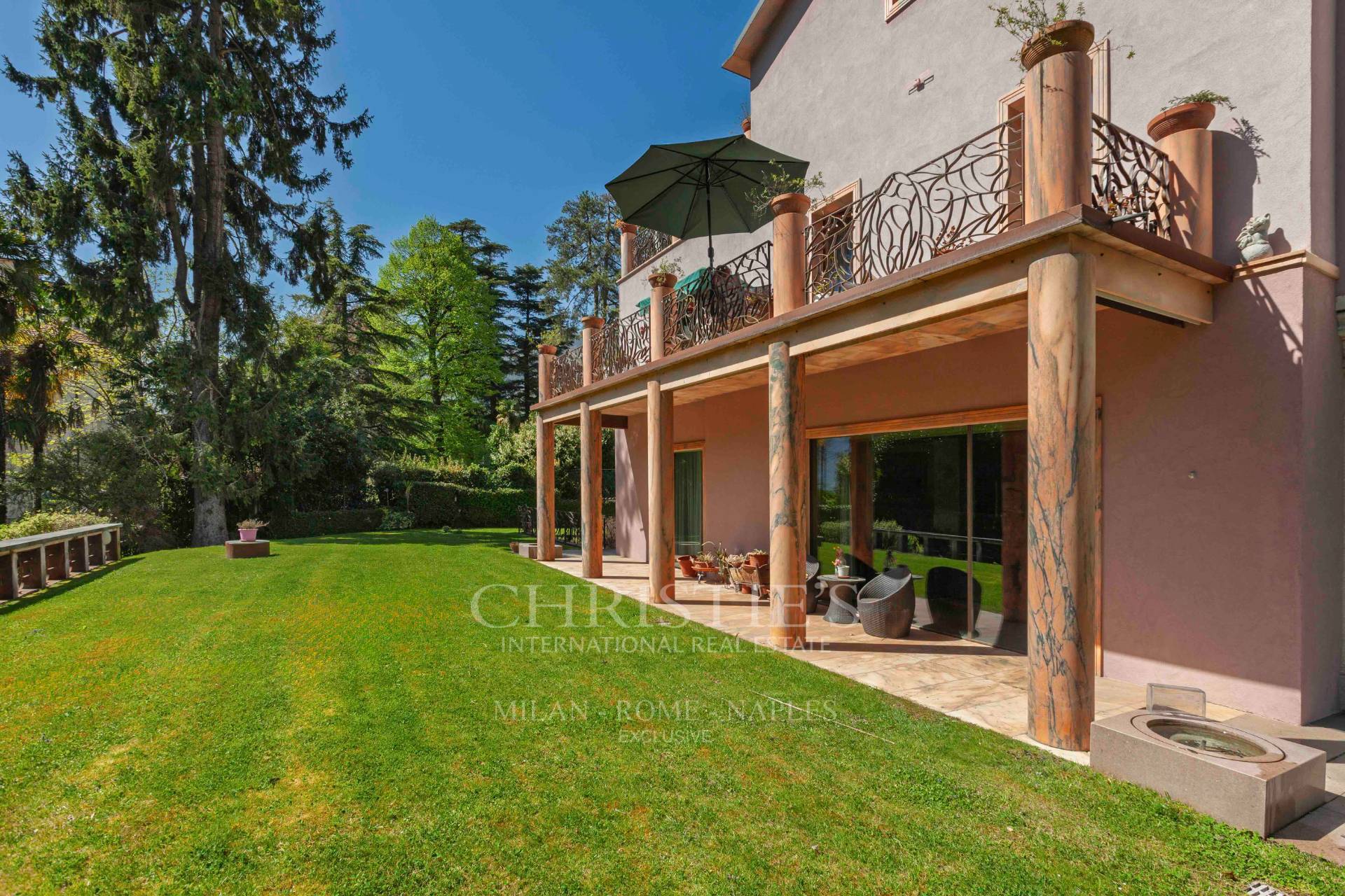 picture of Prestigious Historic Villa With Swimming Pool In An Exclusive Area Just A Few Steps From The Lake