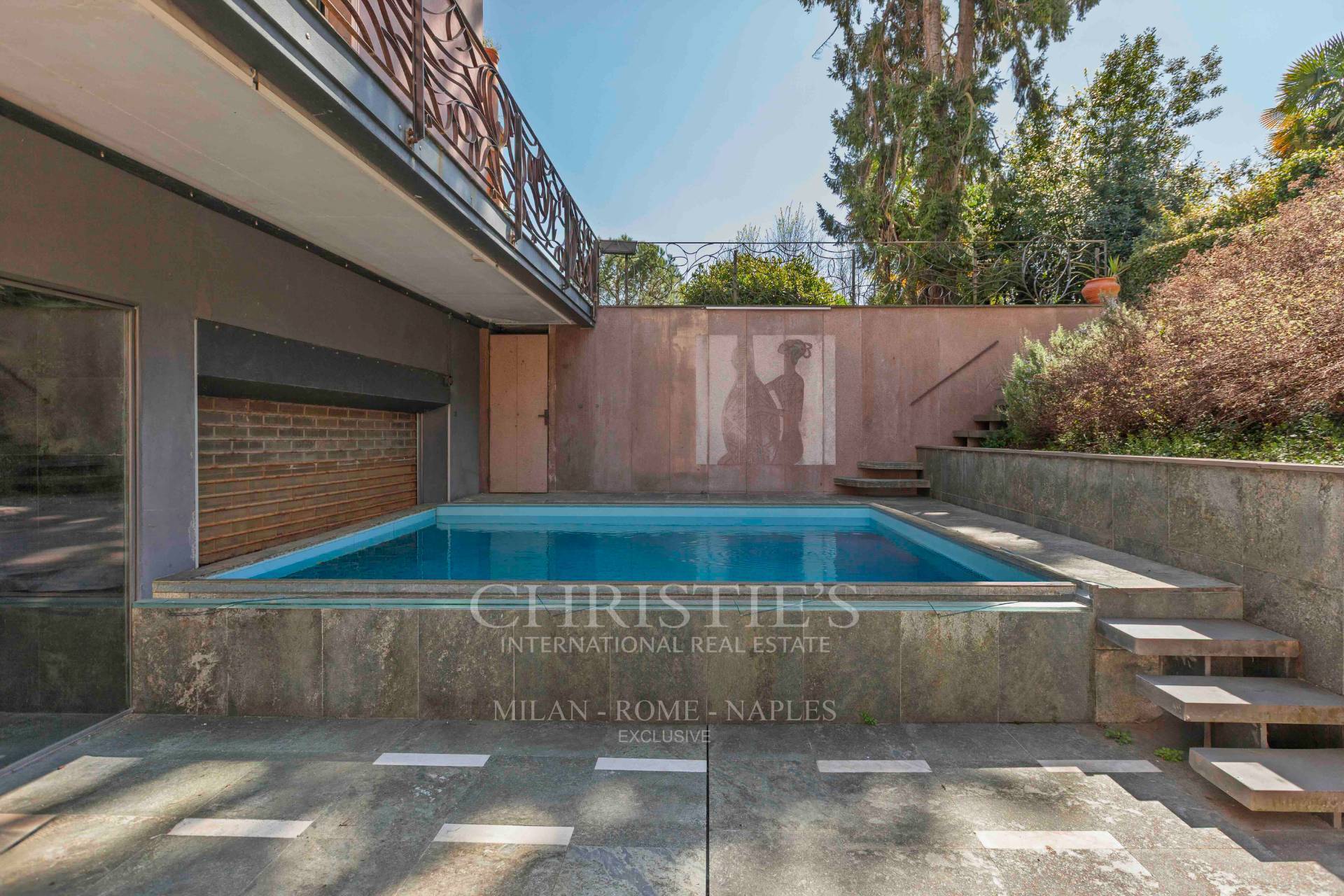 picture of Prestigious Historic Villa With Swimming Pool In An Exclusive Area Just A Few Steps From The Lake