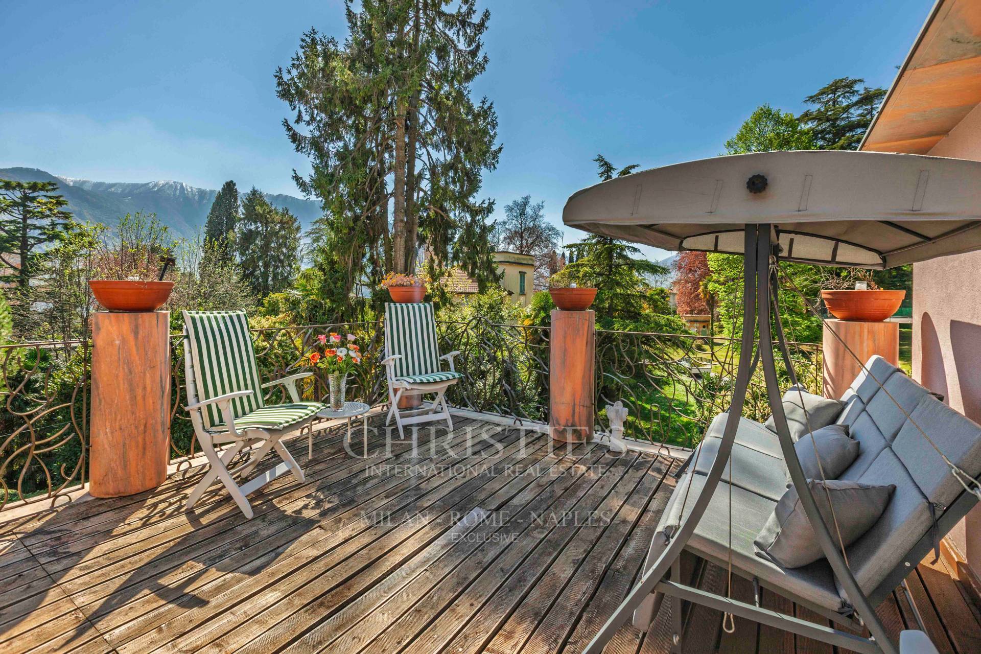 picture of Prestigious Historic Villa With Swimming Pool In An Exclusive Area Just A Few Steps From The Lake