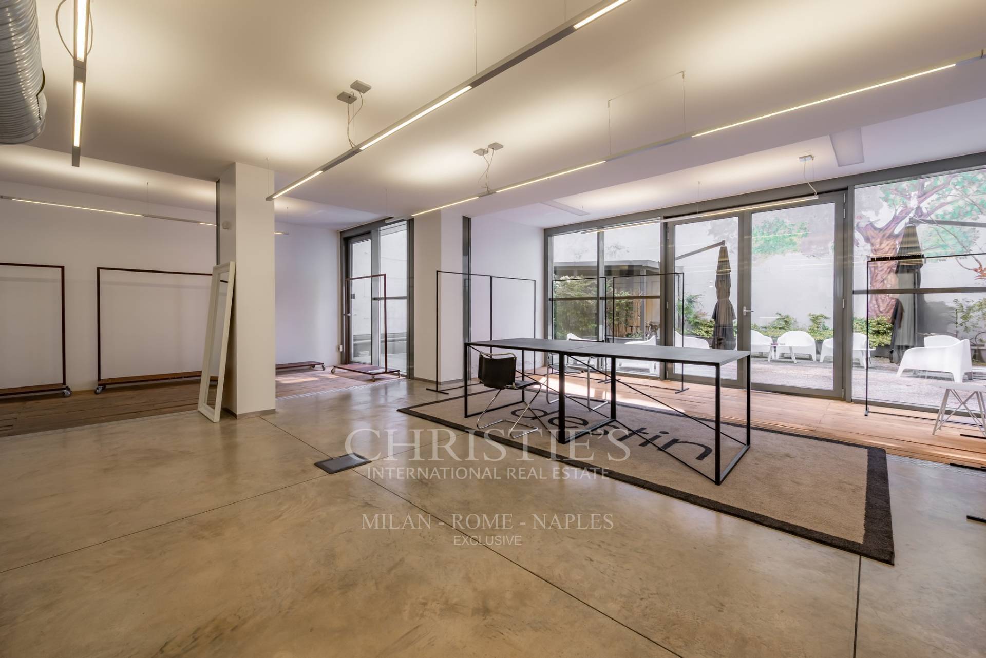 picture of Prestigious Building In Via Archimede