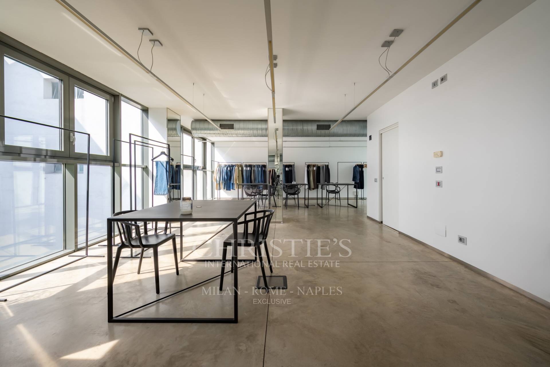 picture of Prestigious Building In Via Archimede