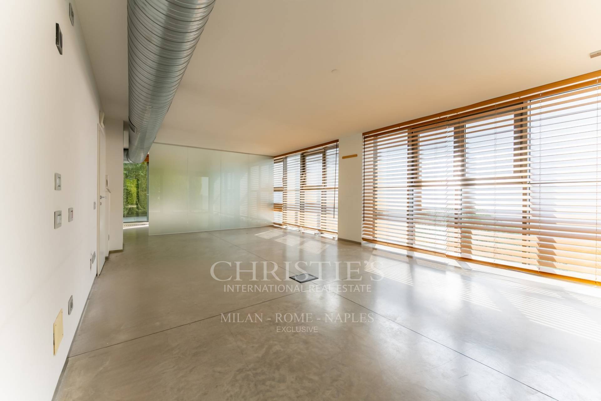 picture of Prestigious Building In Via Archimede