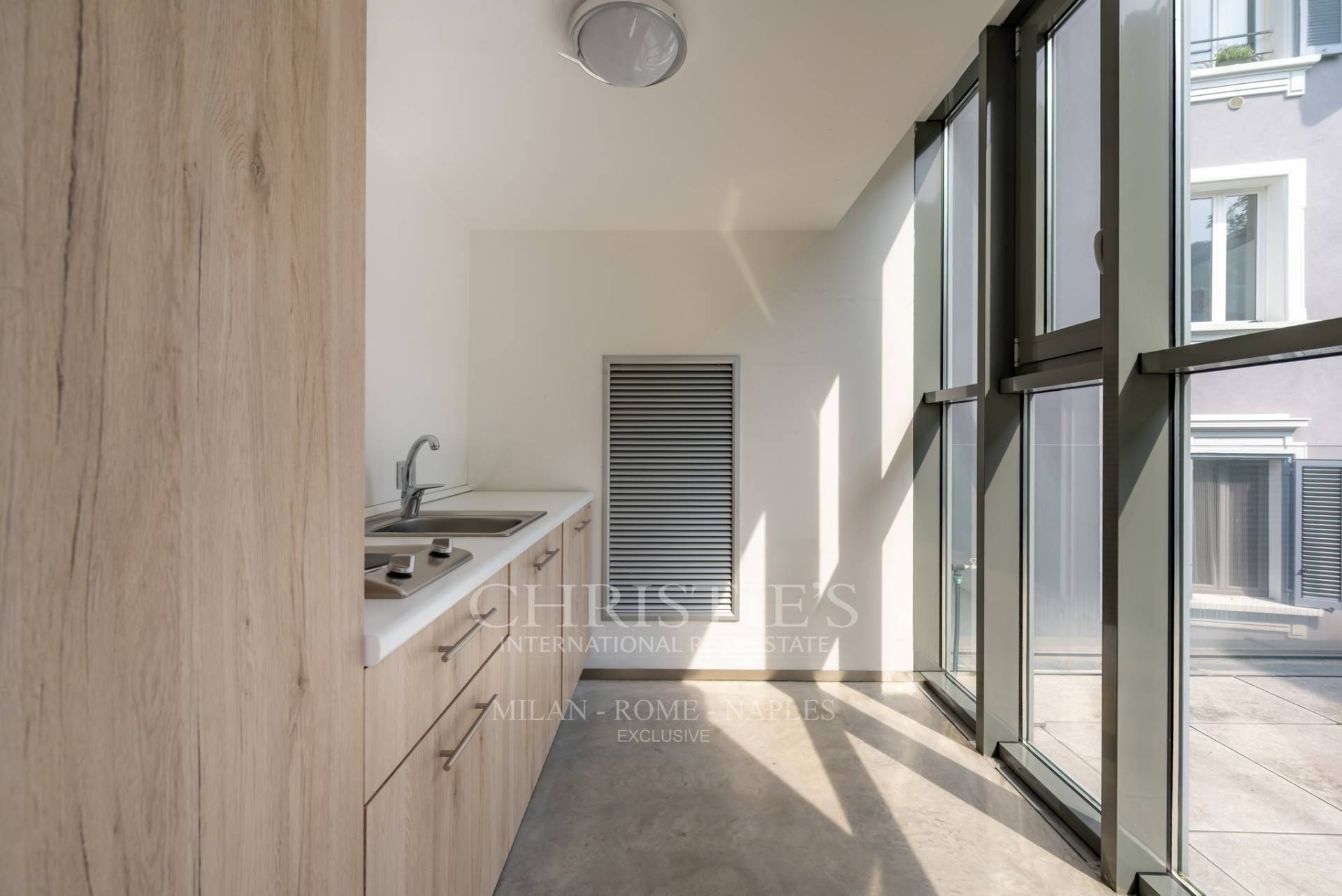 picture of Prestigious Building In Via Archimede