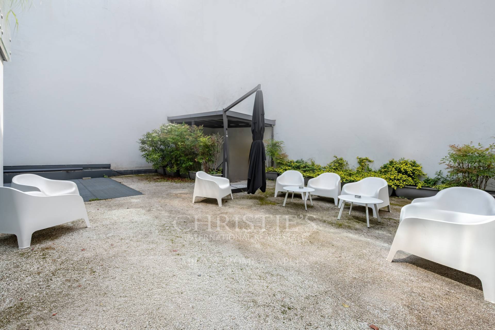 picture of Prestigious Building In Via Archimede