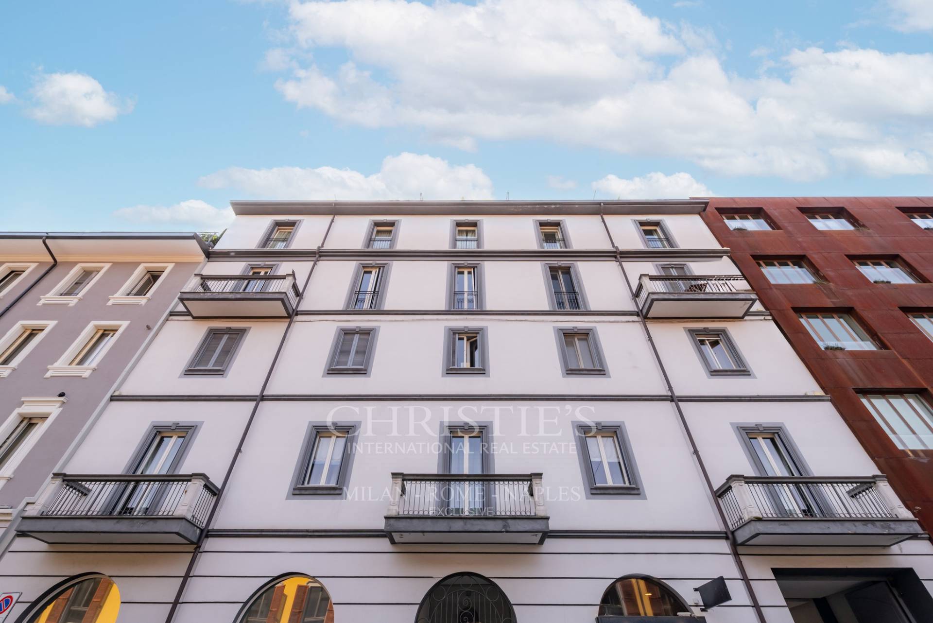 picture of Prestigious Building In Via Archimede