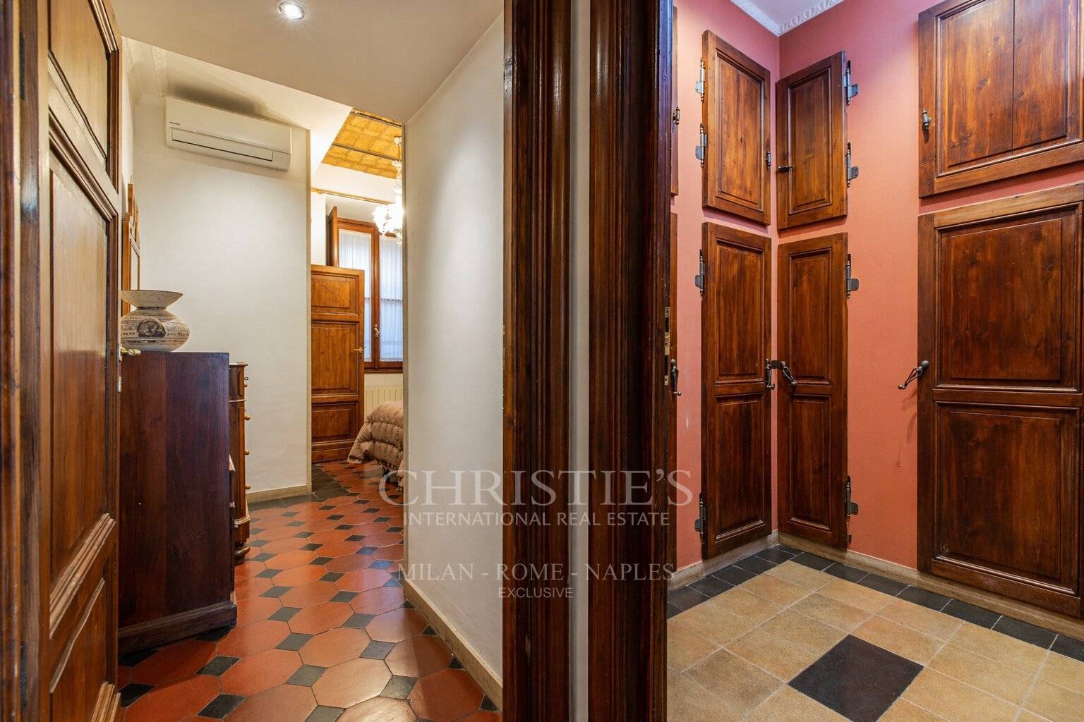 picture of Elegant Apartment Just Steps From The Colosseum