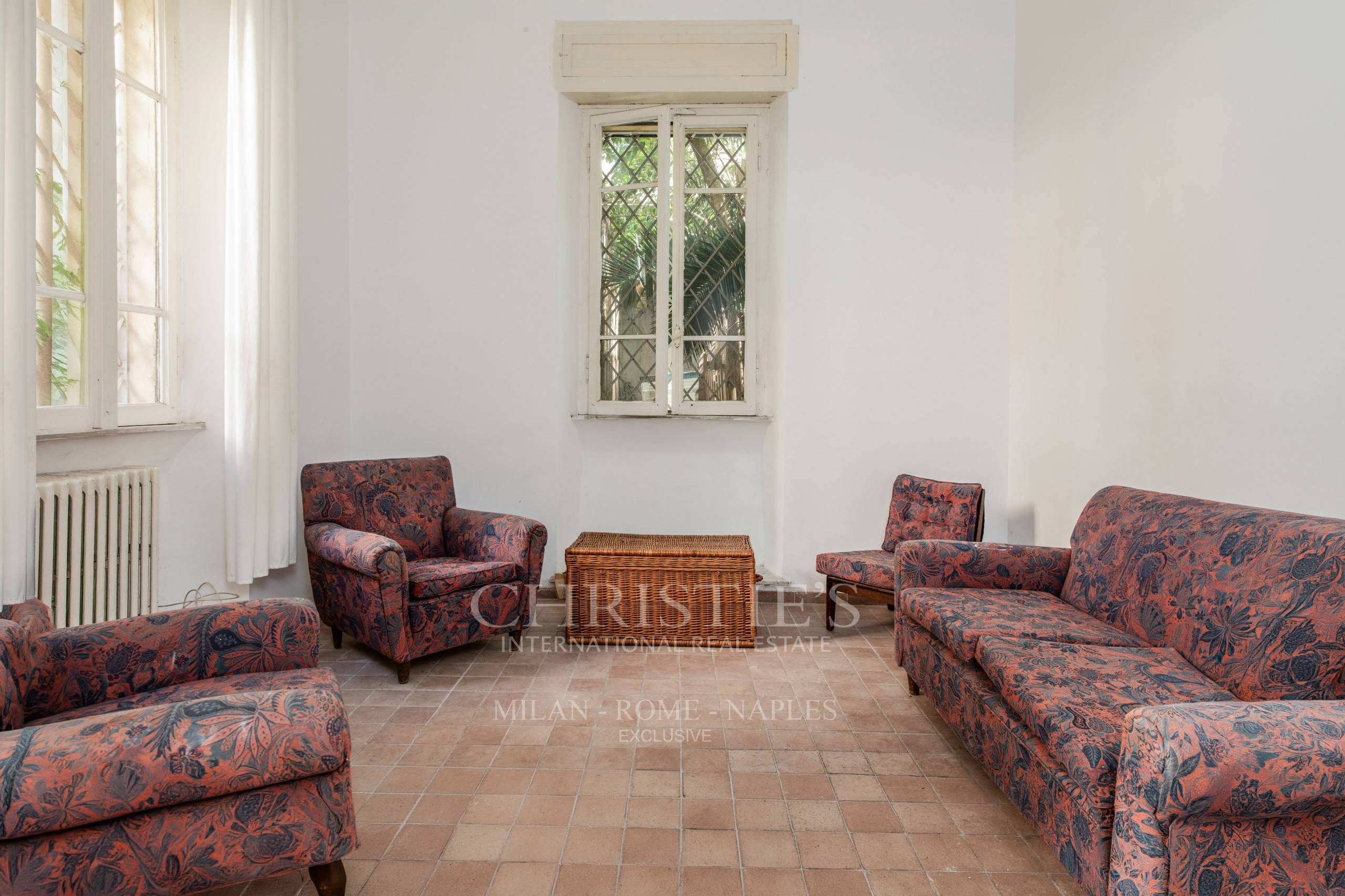 picture of Apartment With Private Garden In A Historic Villa