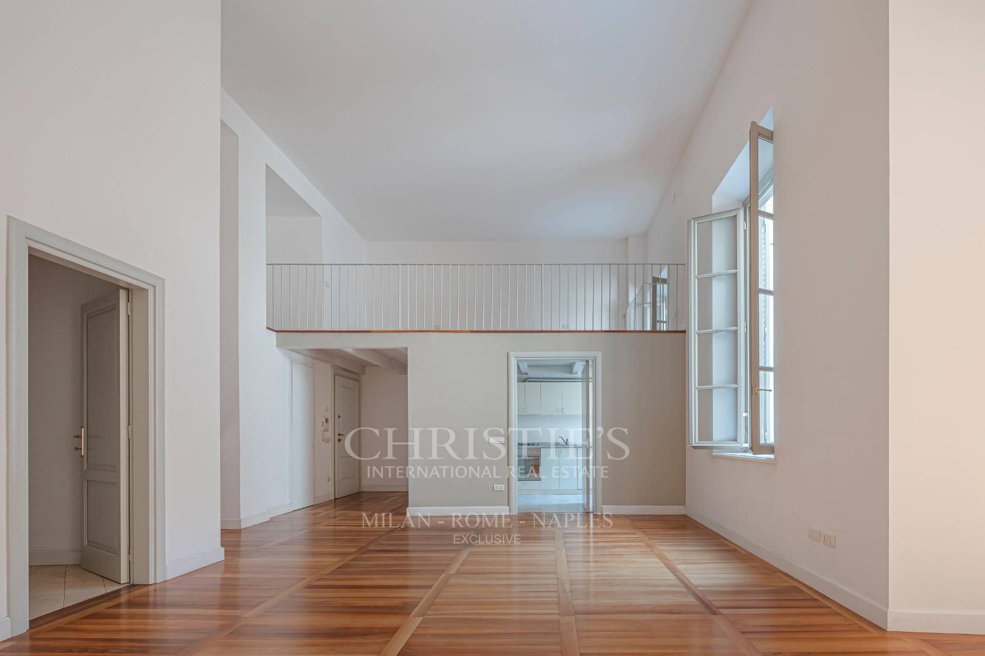 picture of Prestigious Renovated Apartment In A Historic Building – Missori Area
