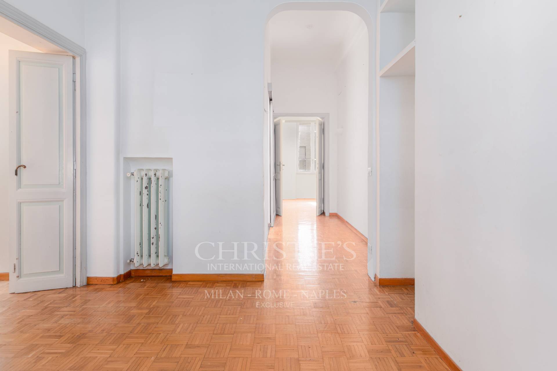 picture of Bright Apartment In Historic Villa