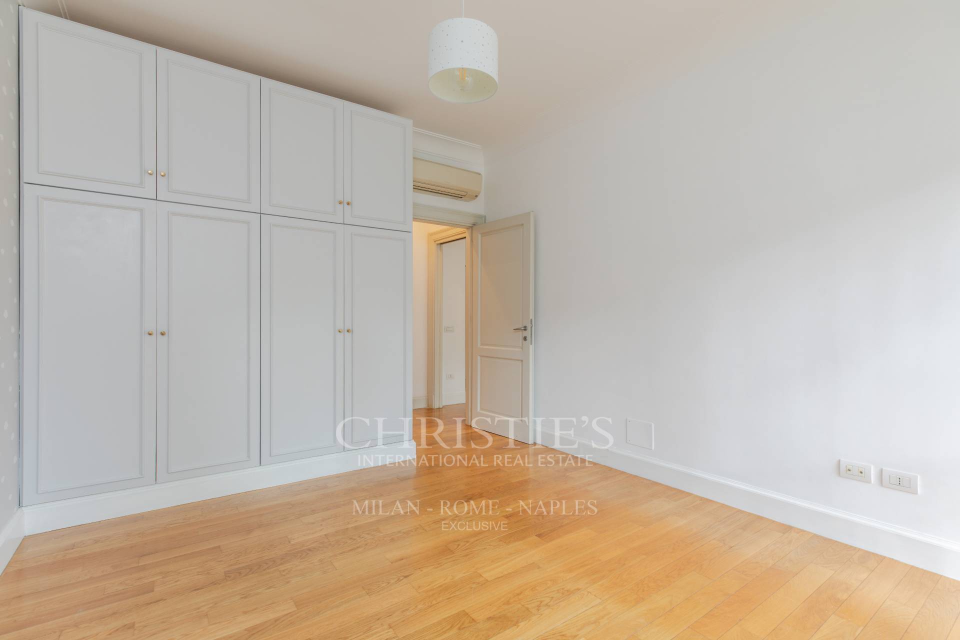 picture of Via Della Camilluccia - Large Four- Room Apartment In The Greenery With A Wrap-around Balcony