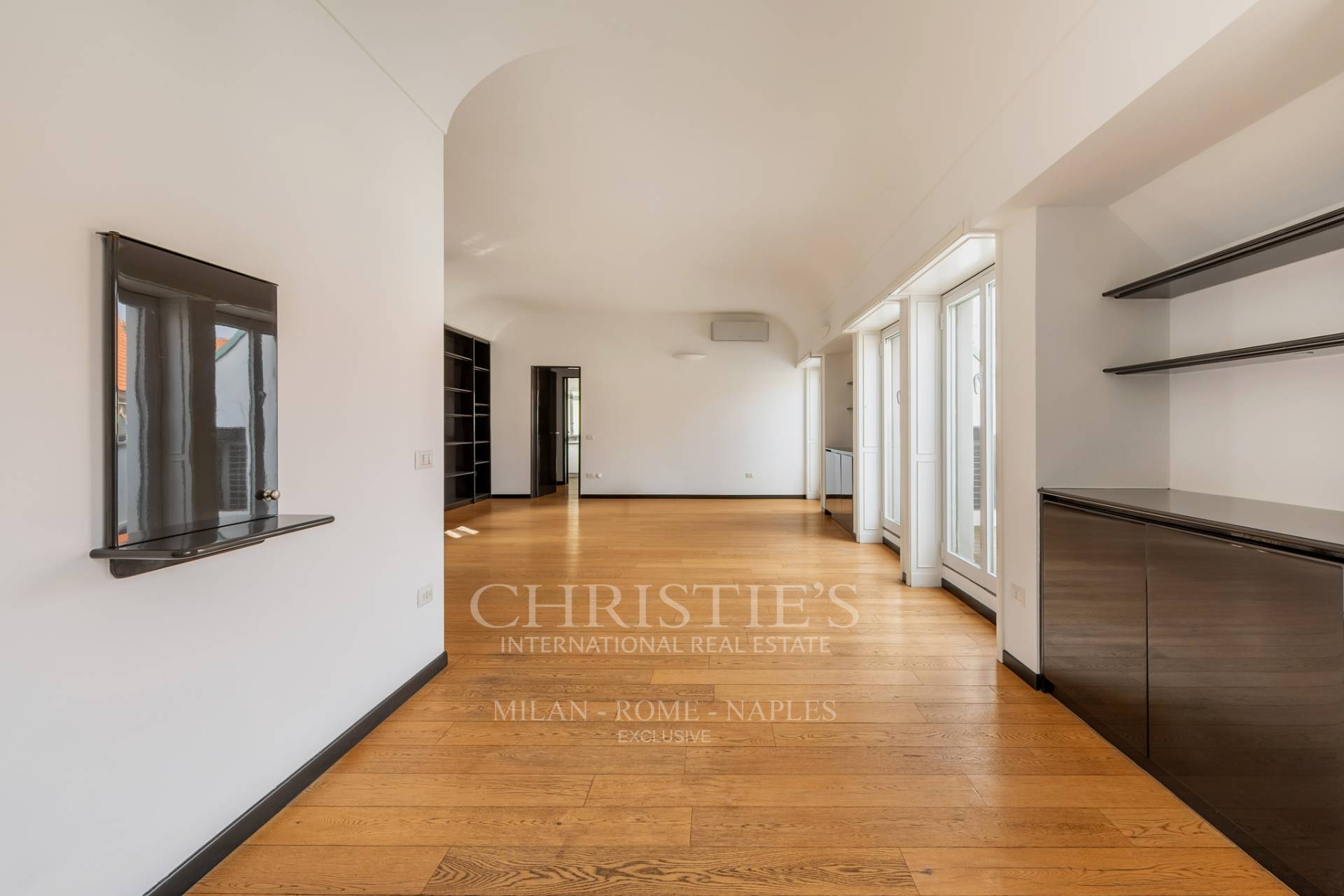 picture of Top-floor Apartment With Terrace In Central Milan