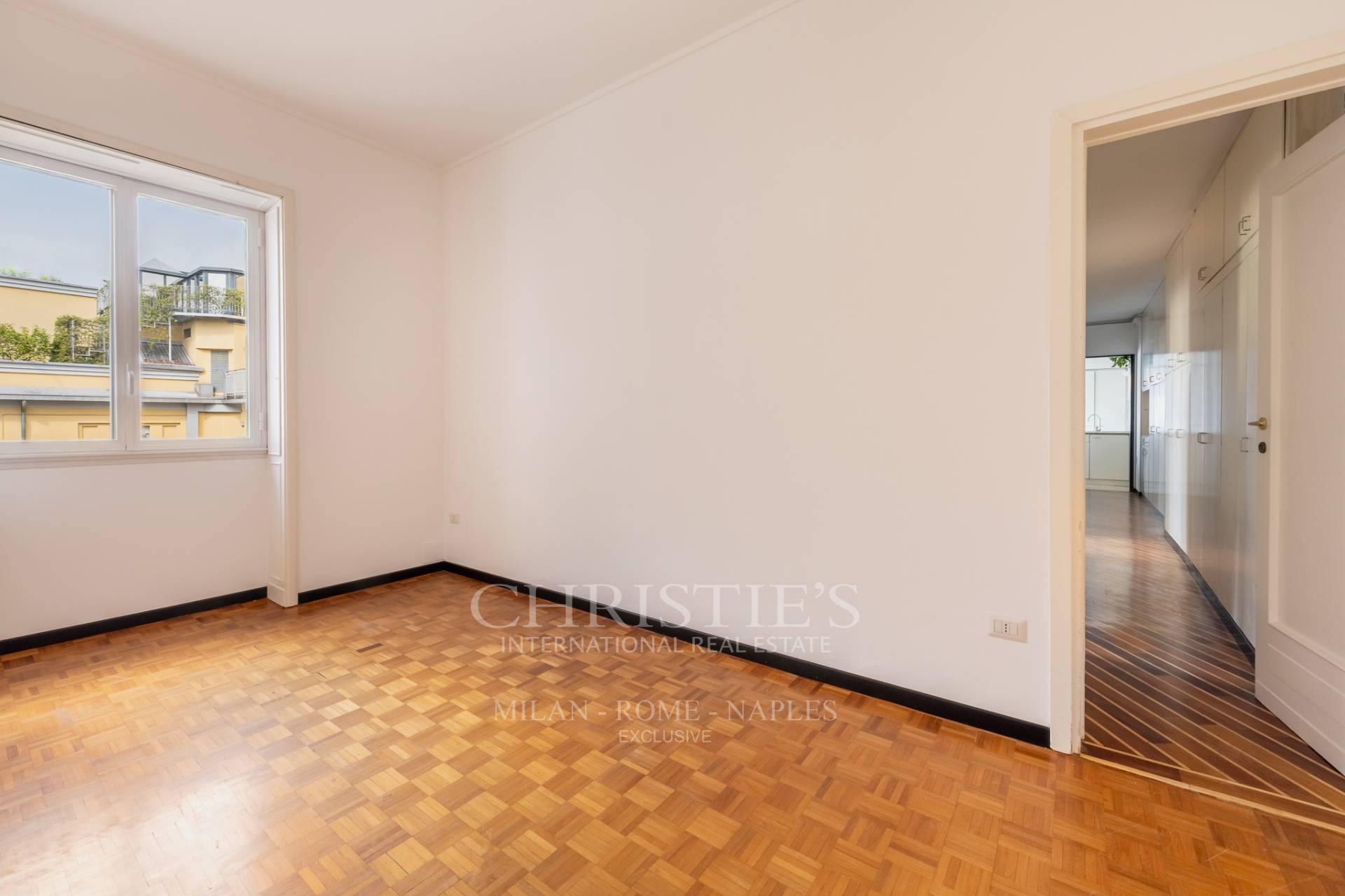 picture of Top-floor Apartment With Terrace In Central Milan