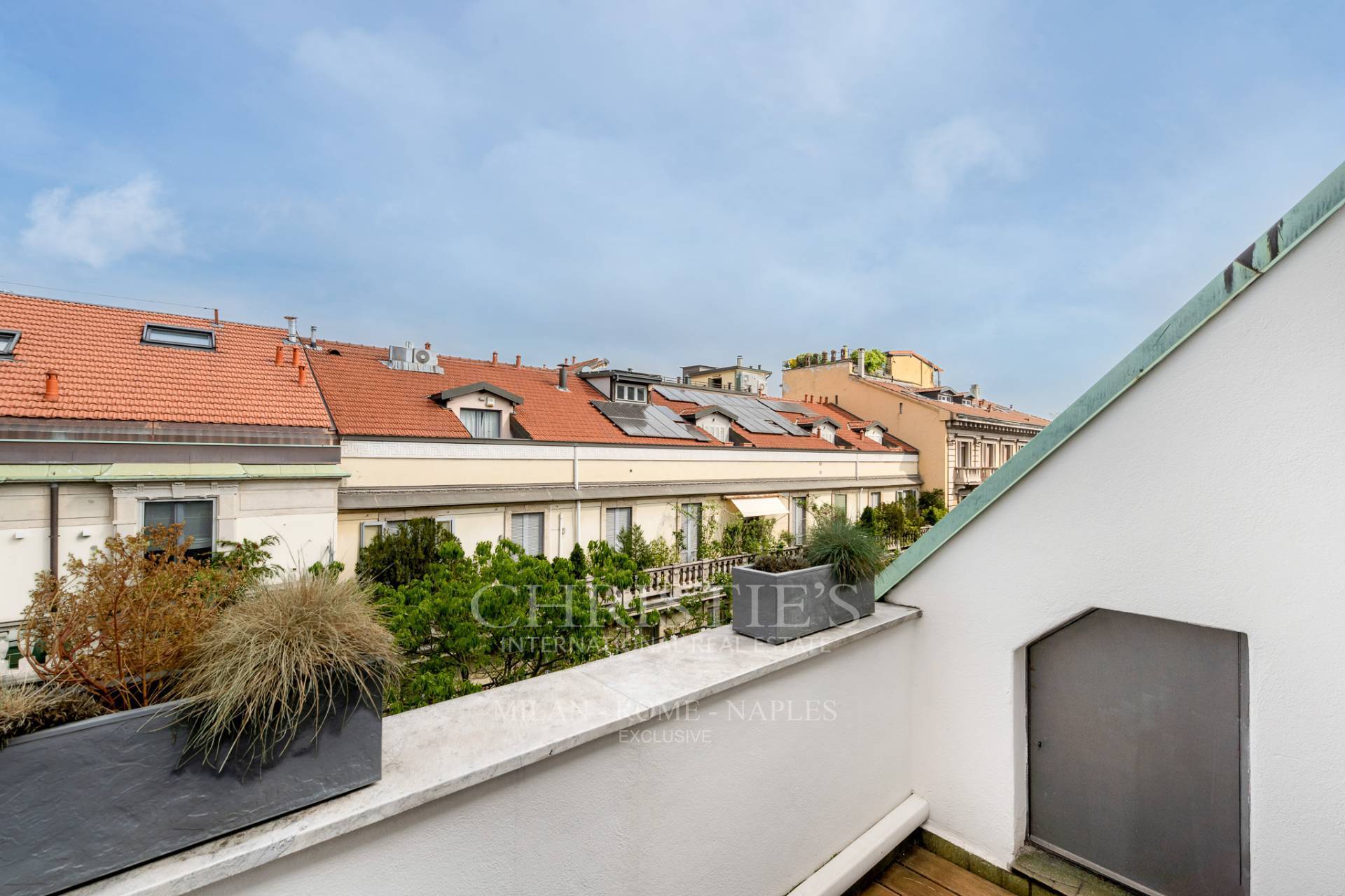 picture of Top-floor Apartment With Terrace In Central Milan