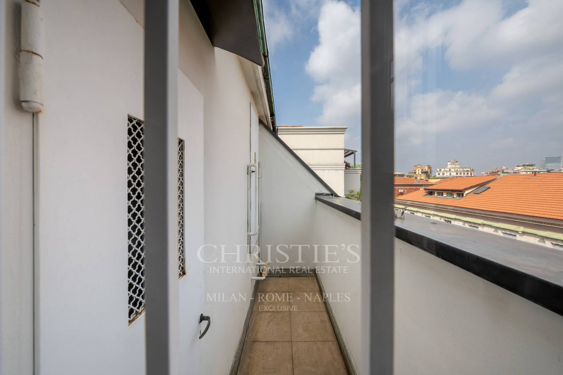 picture of Top-floor Apartment With Terrace In Central Milan