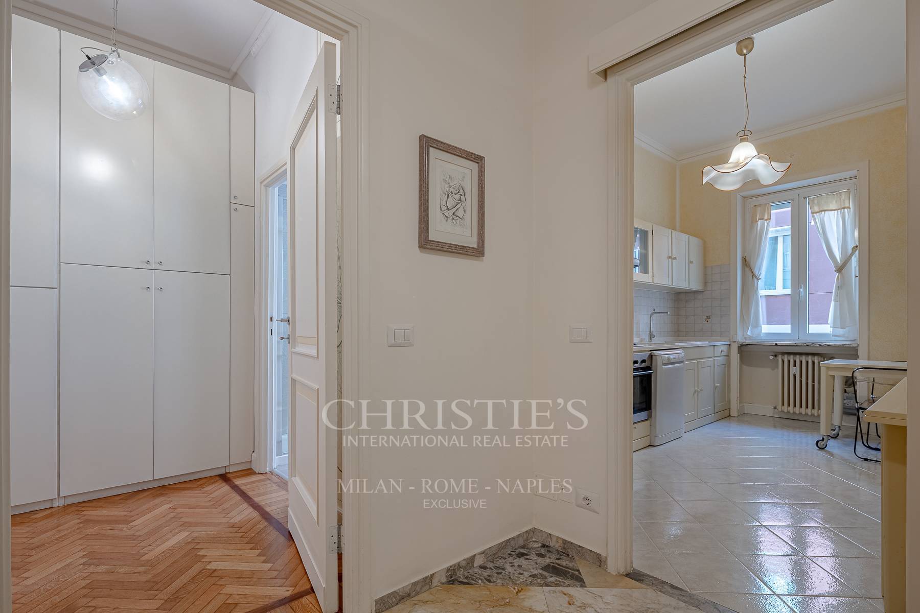 picture of Prime Central Location Spacious One Bedroom With Potential Second Bedroom