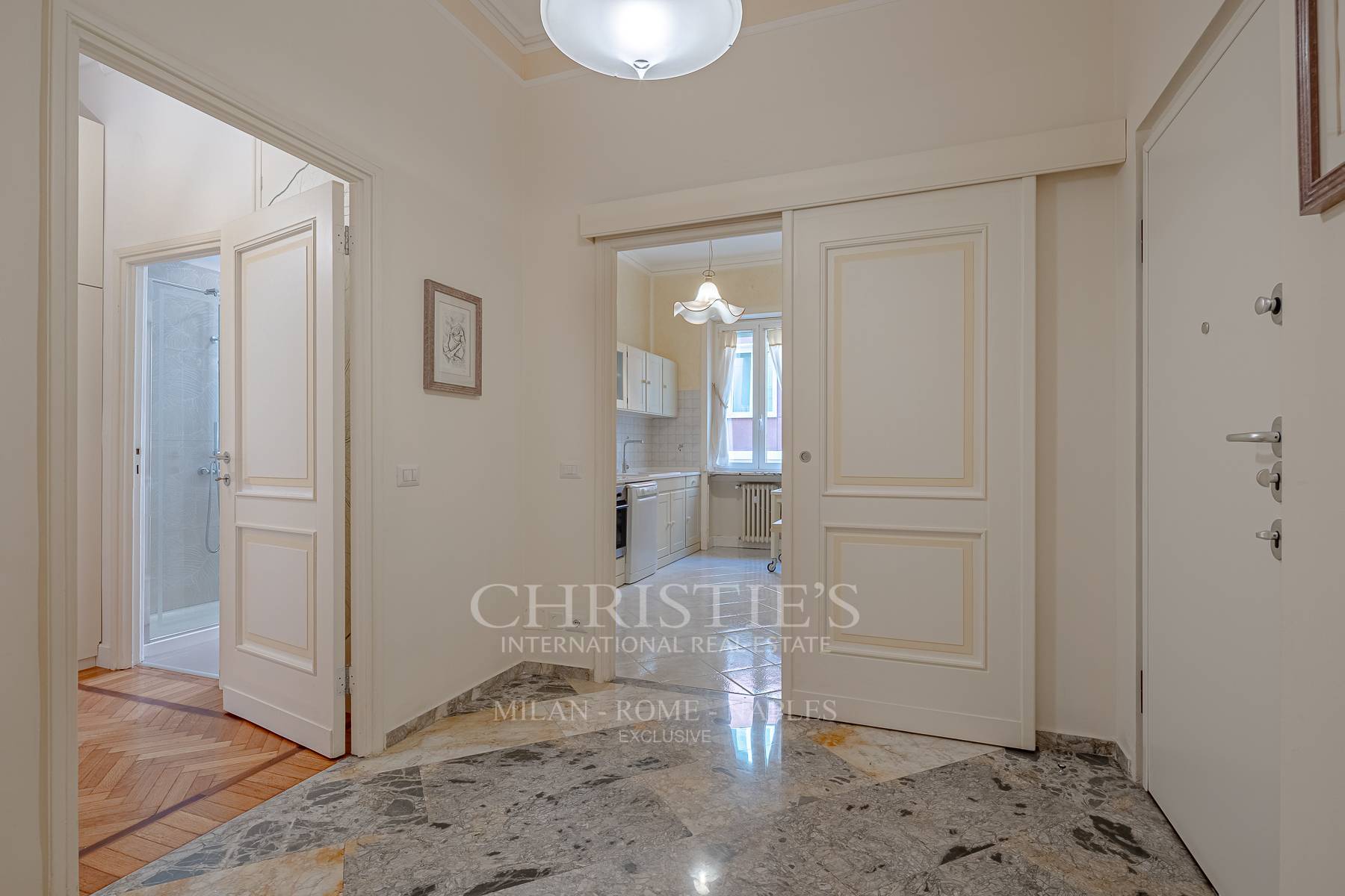 picture of Prime Central Location Spacious One Bedroom With Potential Second Bedroom