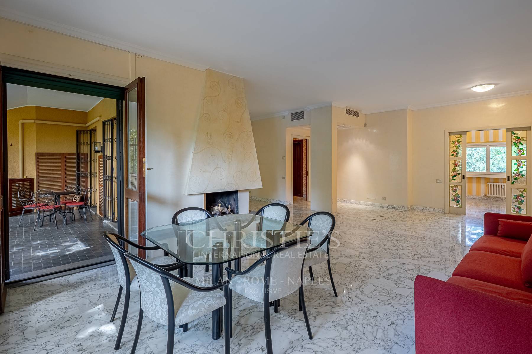 picture of Spacious Residence In Prestigious Setting Near Royal Villa Of Monza And Parkland