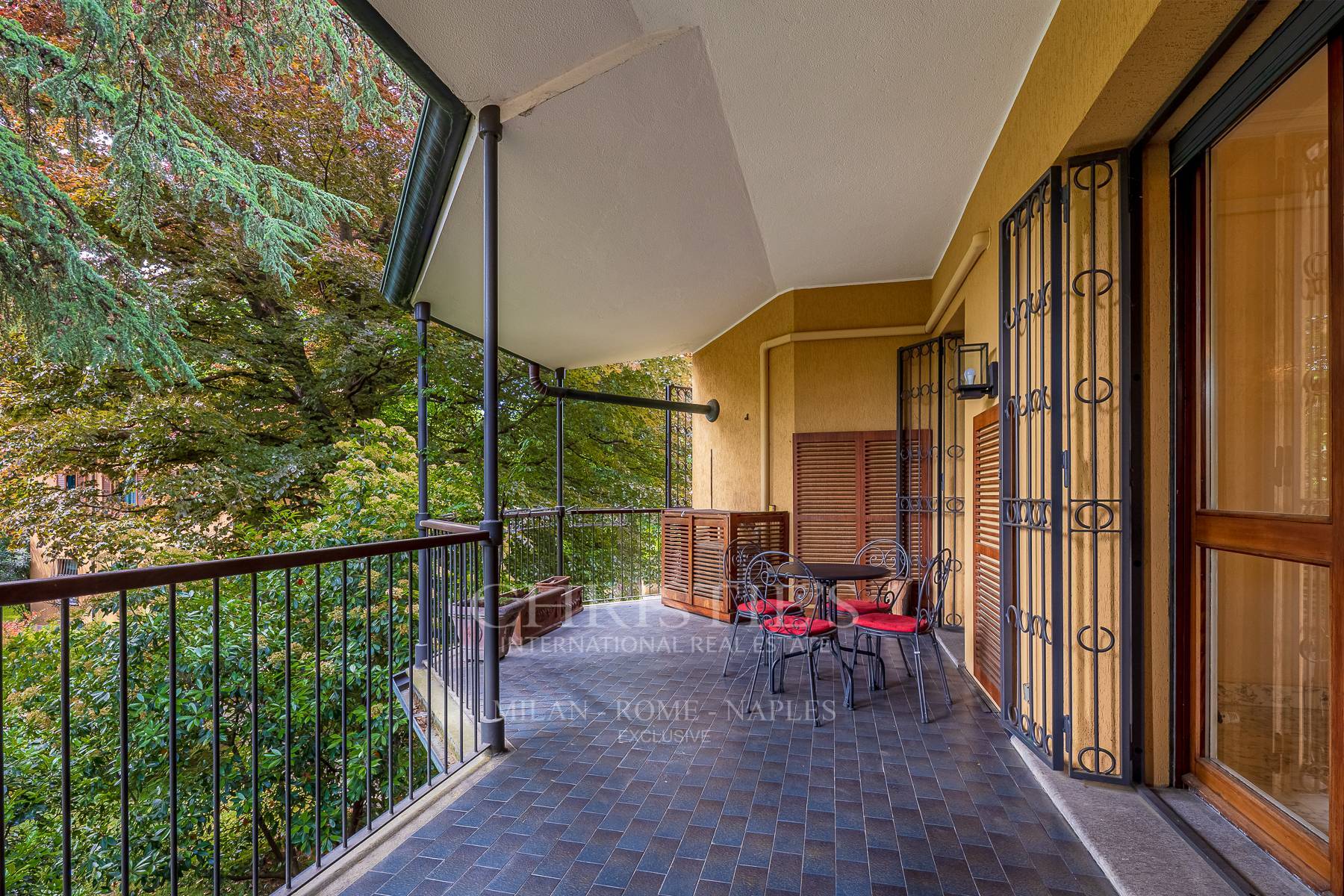 picture of Spacious Residence In Prestigious Setting Near Royal Villa Of Monza And Parkland
