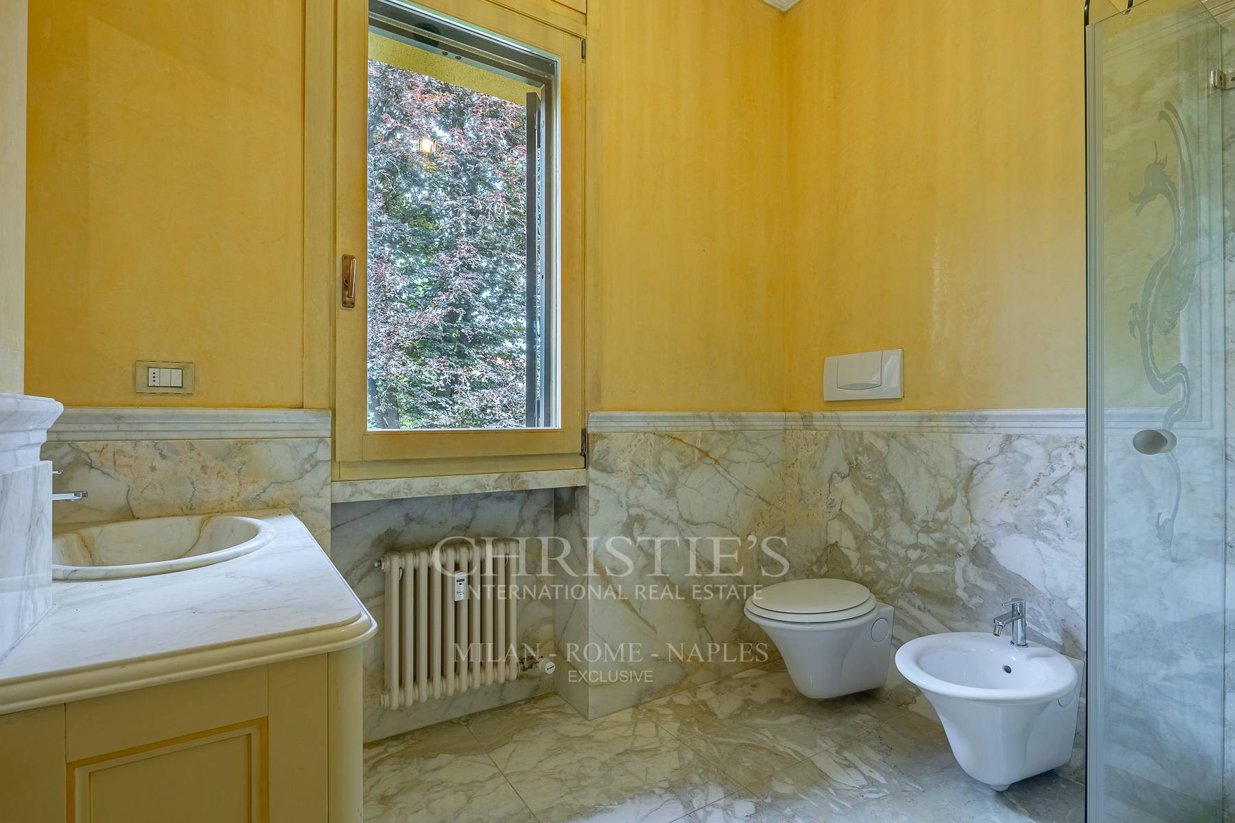 picture of Spacious Residence In Prestigious Setting Near Royal Villa Of Monza And Parkland