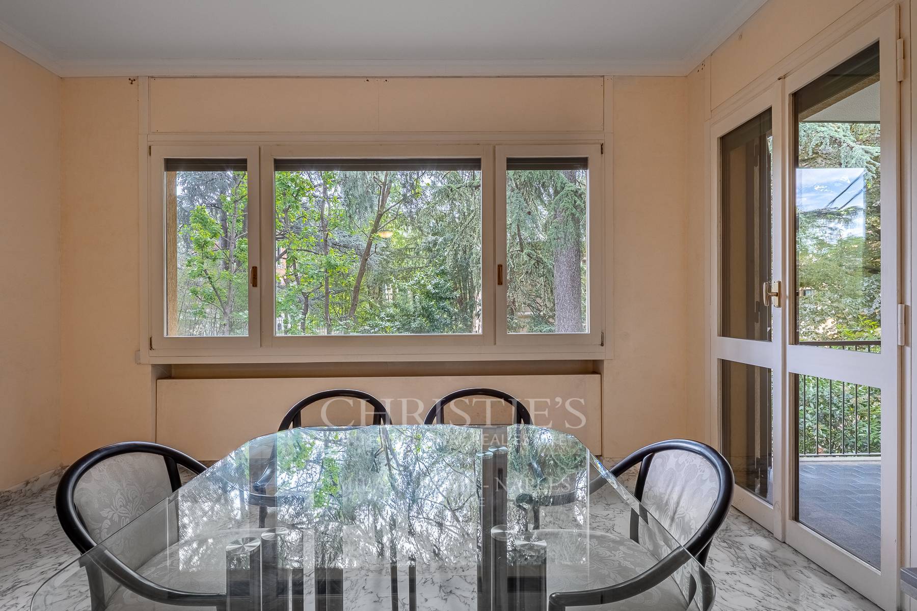 picture of Spacious Residence In Prestigious Setting Near Royal Villa Of Monza And Parkland
