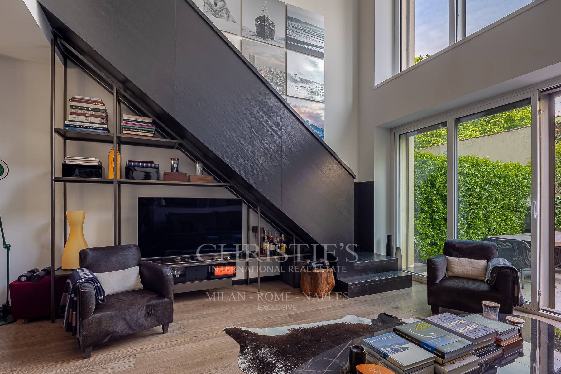 picture of Prestigious Duplex With Private Garden In A Modern Condominium