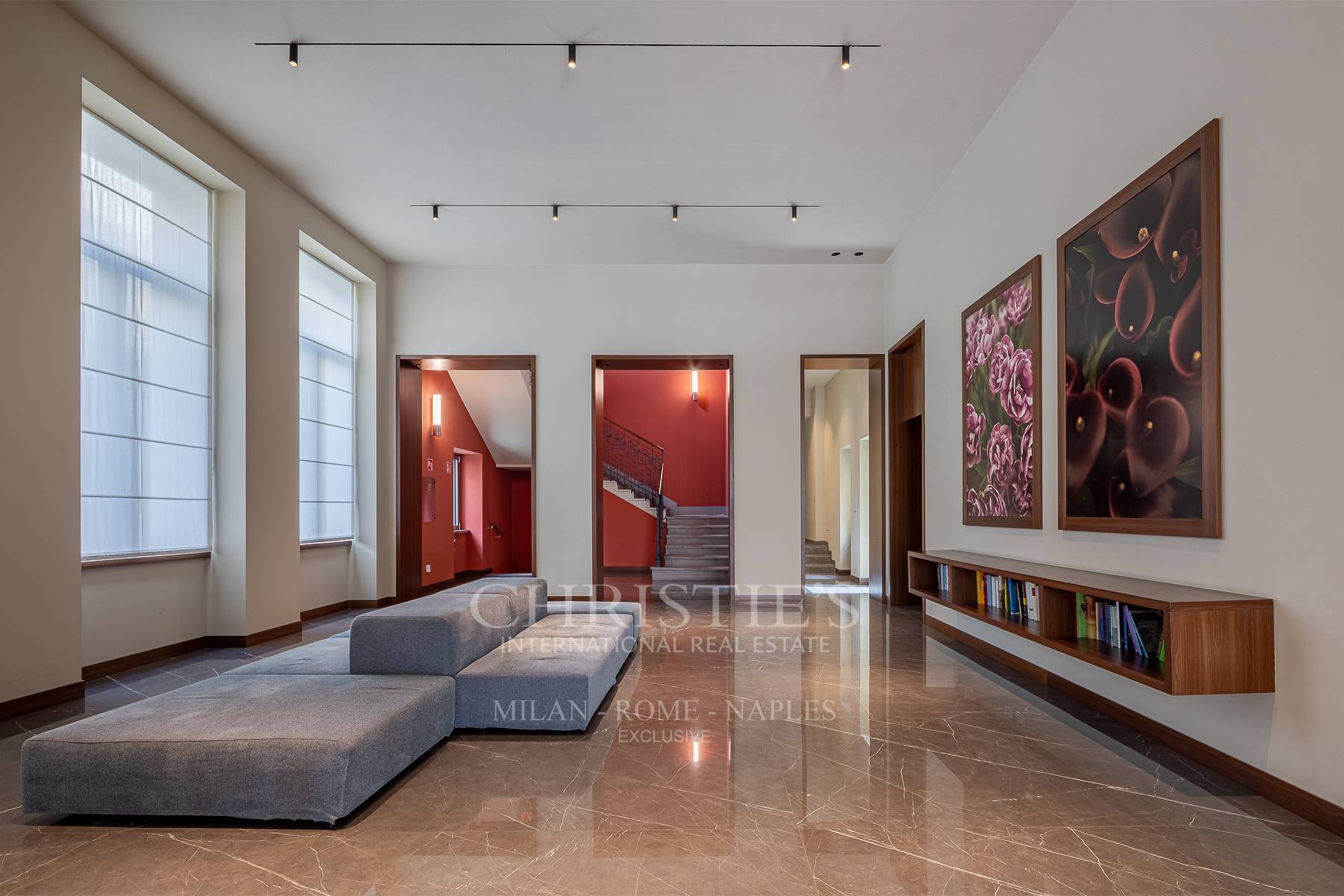 picture of Prestigious Duplex With Private Garden In A Modern Condominium