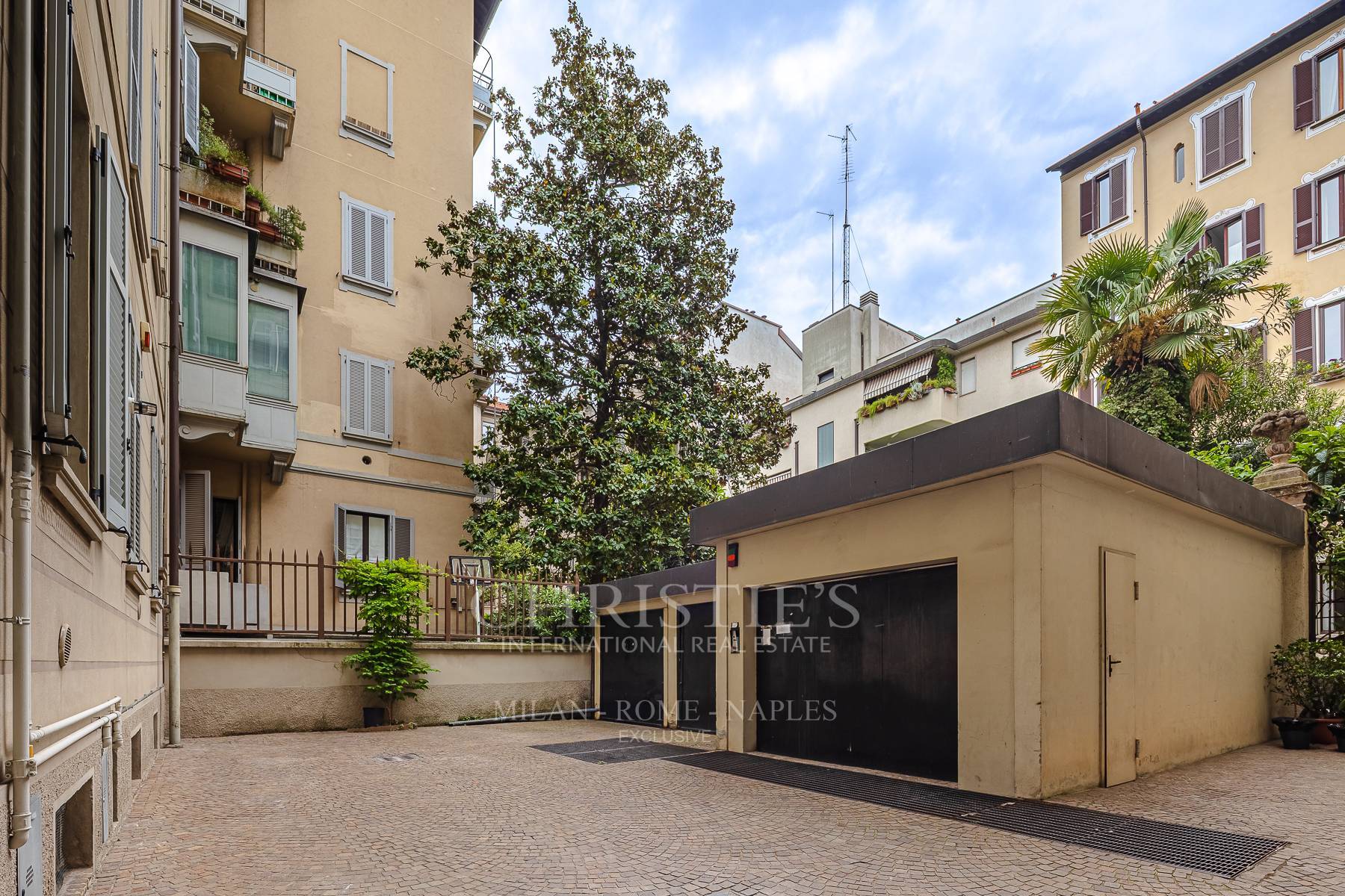 picture of A Haven Of Elegance And Tranquility In The Most Authentic Heart Of Milan
