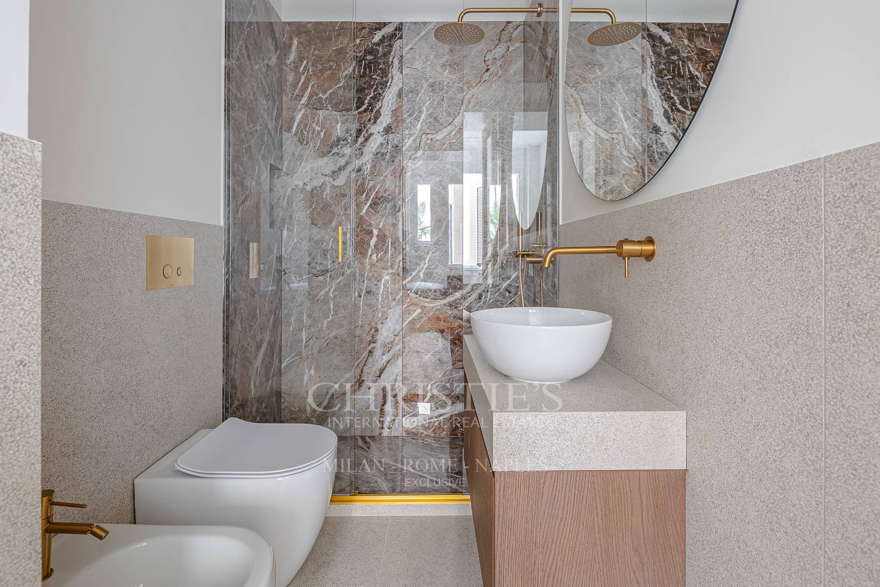 picture of A Haven Of Elegance And Tranquility In The Most Authentic Heart Of Milan