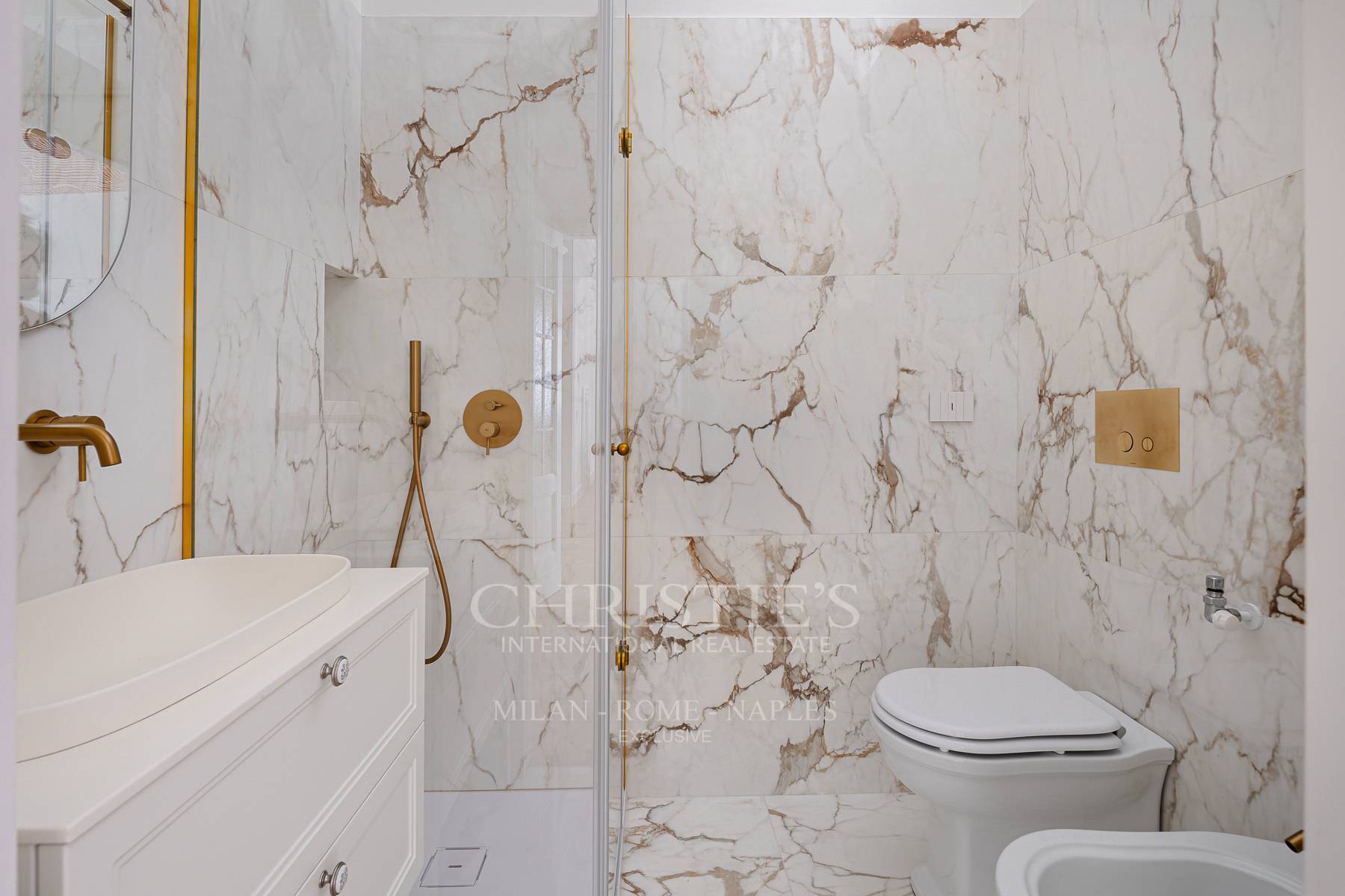 picture of A Haven Of Elegance And Tranquility In The Most Authentic Heart Of Milan