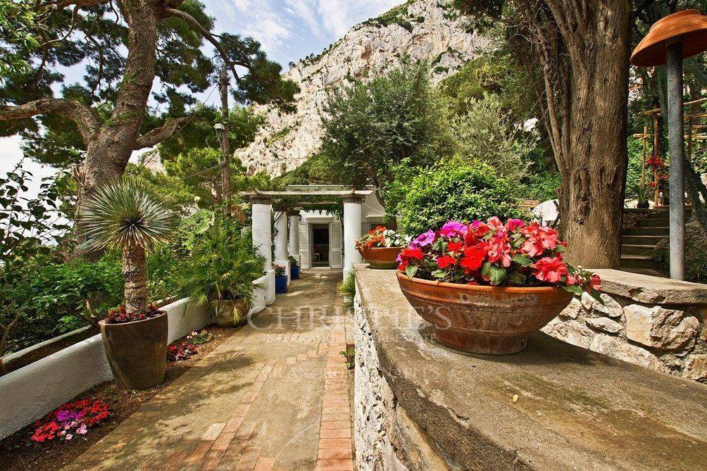 picture of Prestigious Villa In Capri