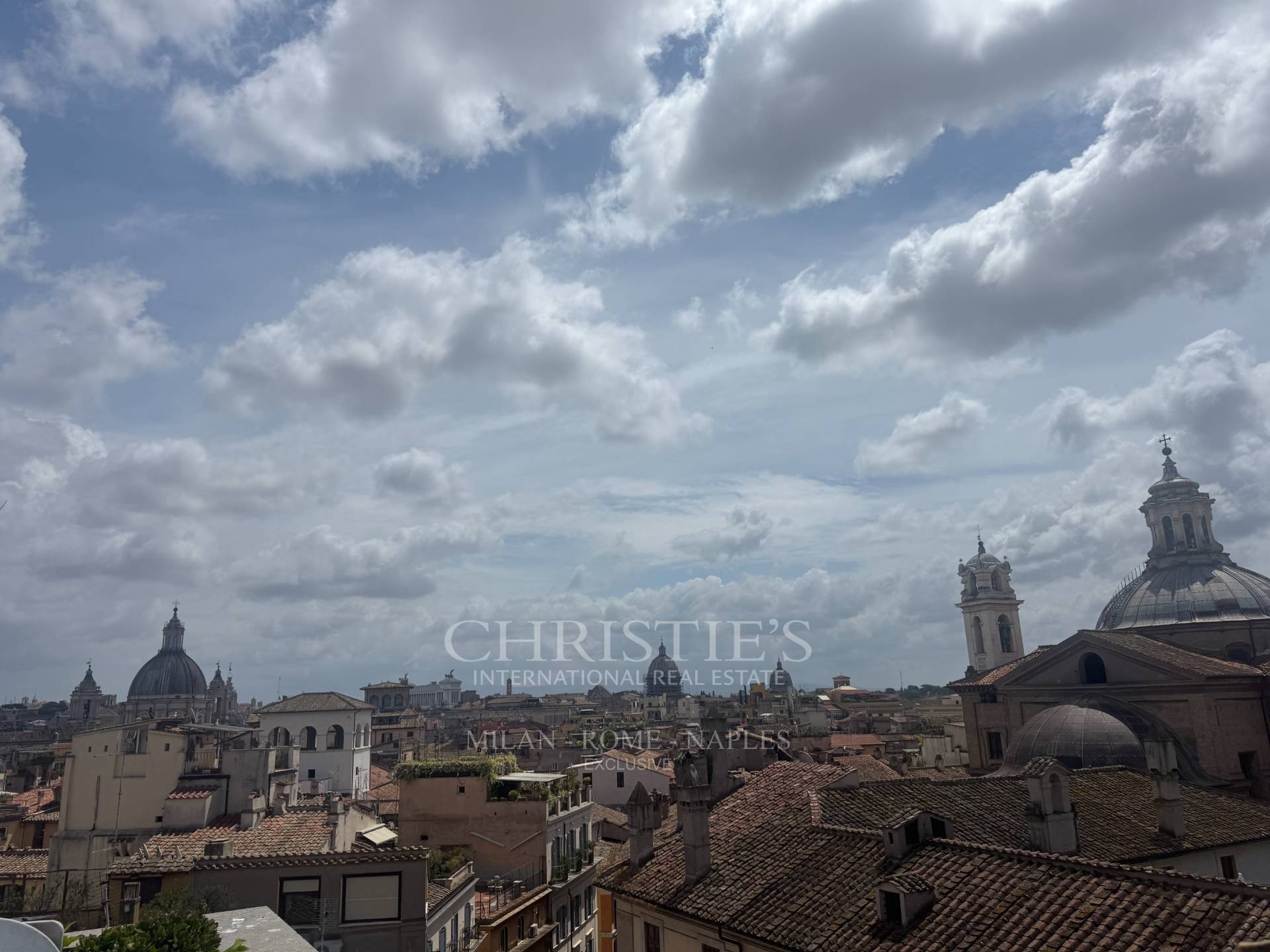 picture of Penthouse In The Centre Rome
