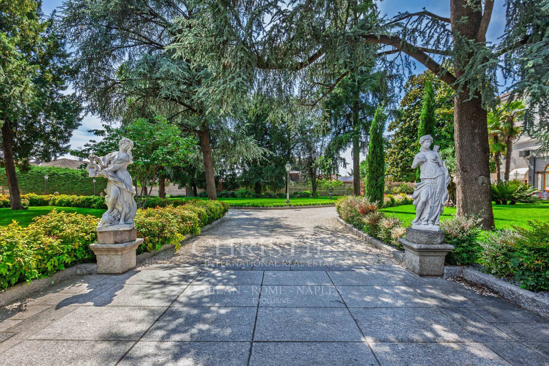 picture of Villa Beretta Magnaghi, Prestigious Historic Estate Just Outside Milan
