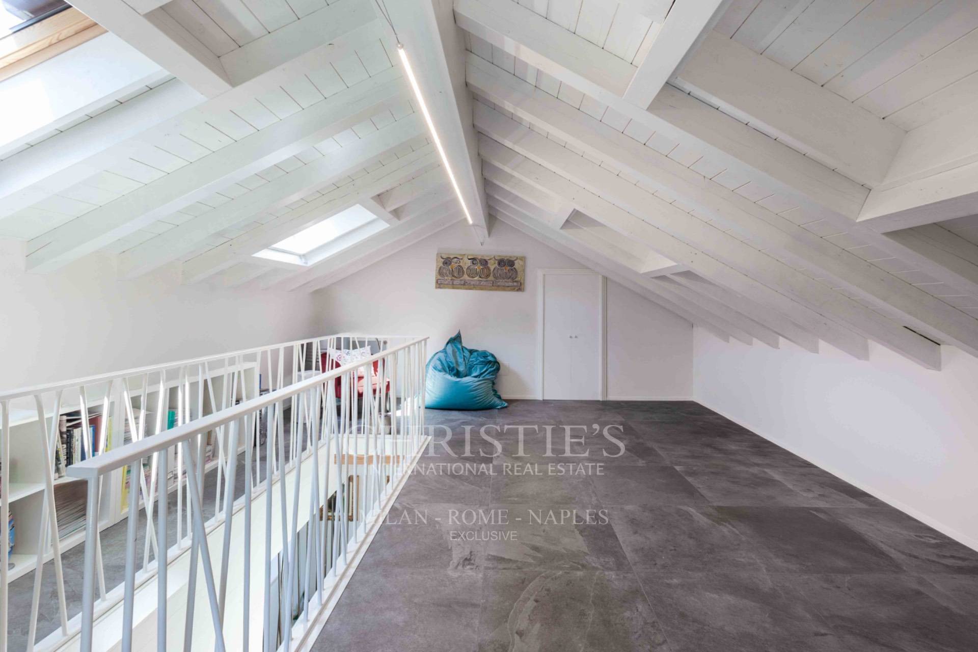 picture of Contemporary Villa With Panoramic Terraces In Brianza