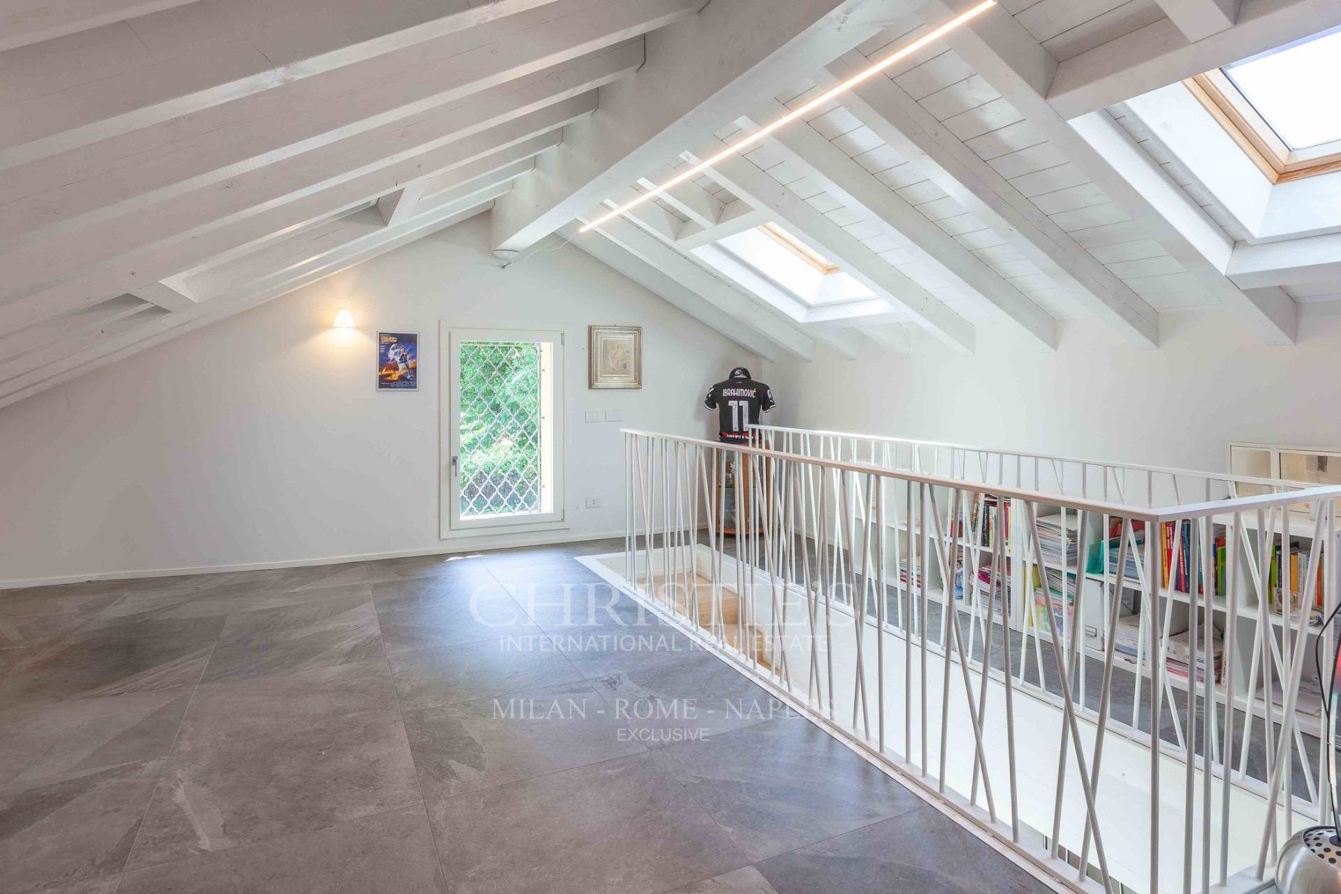 picture of Contemporary Villa With Panoramic Terraces In Brianza